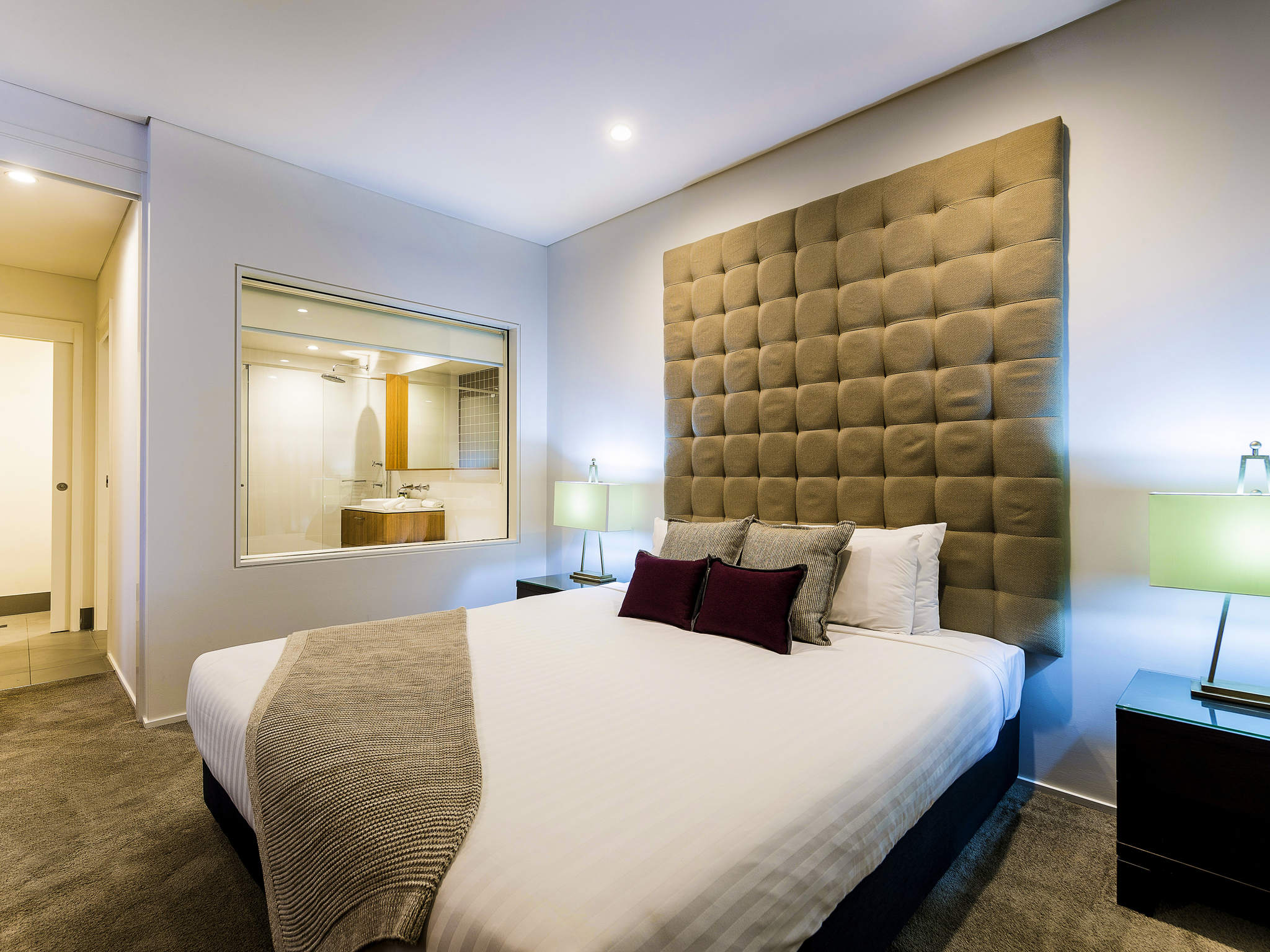 Apartment King Bed One Bedroom 