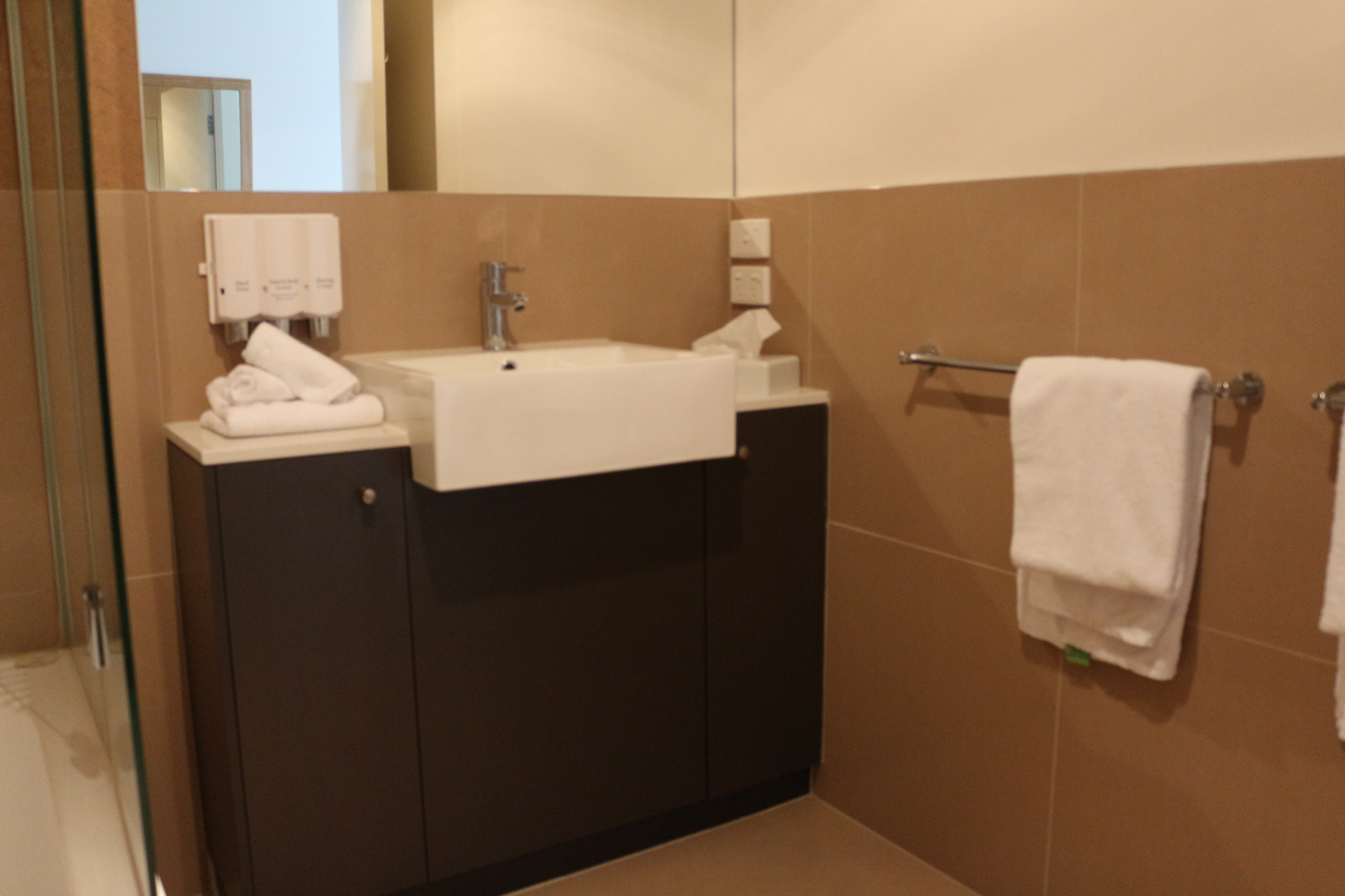 Double Classic Queen Bed