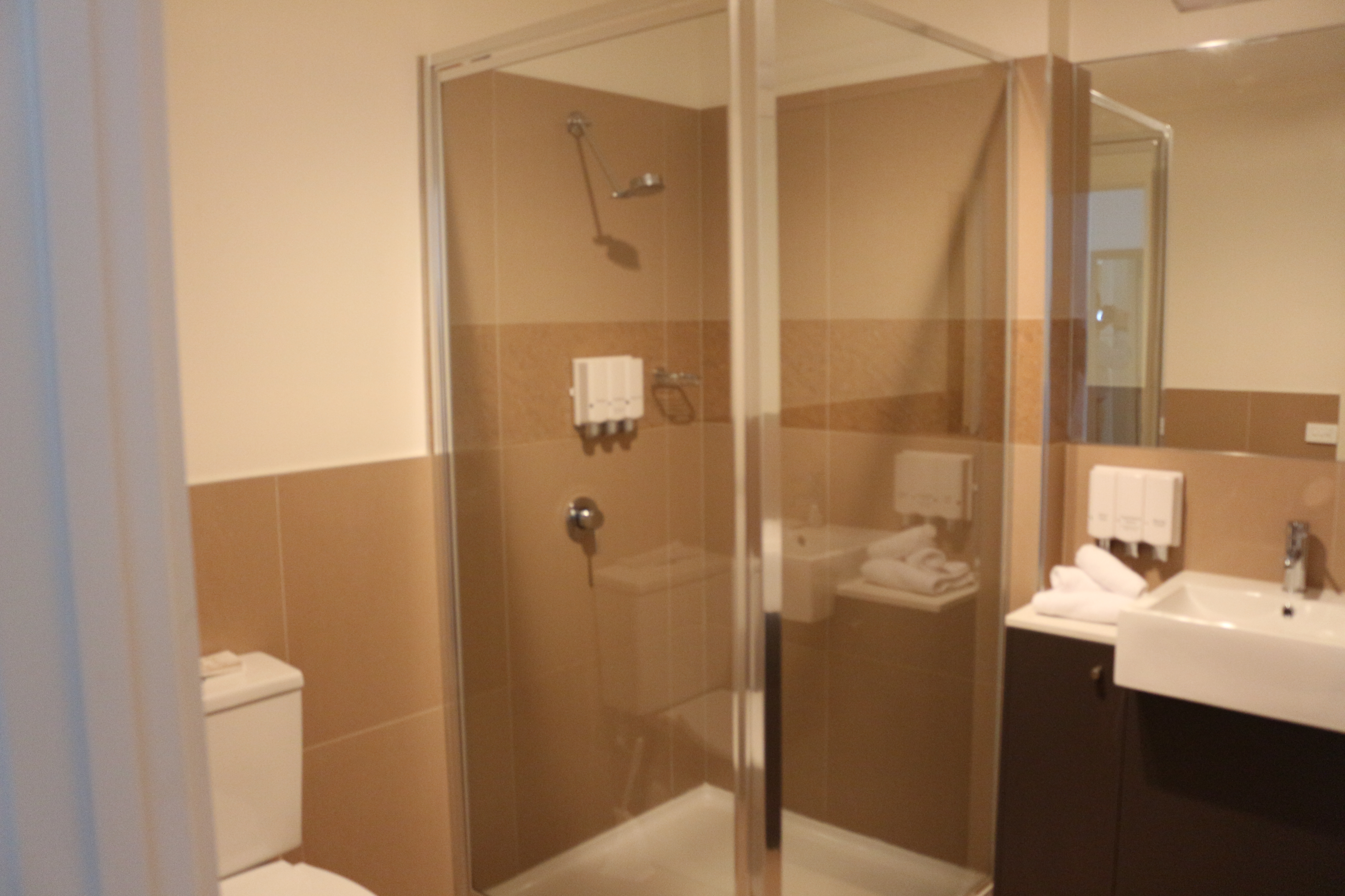 Double Classic Queen Bed