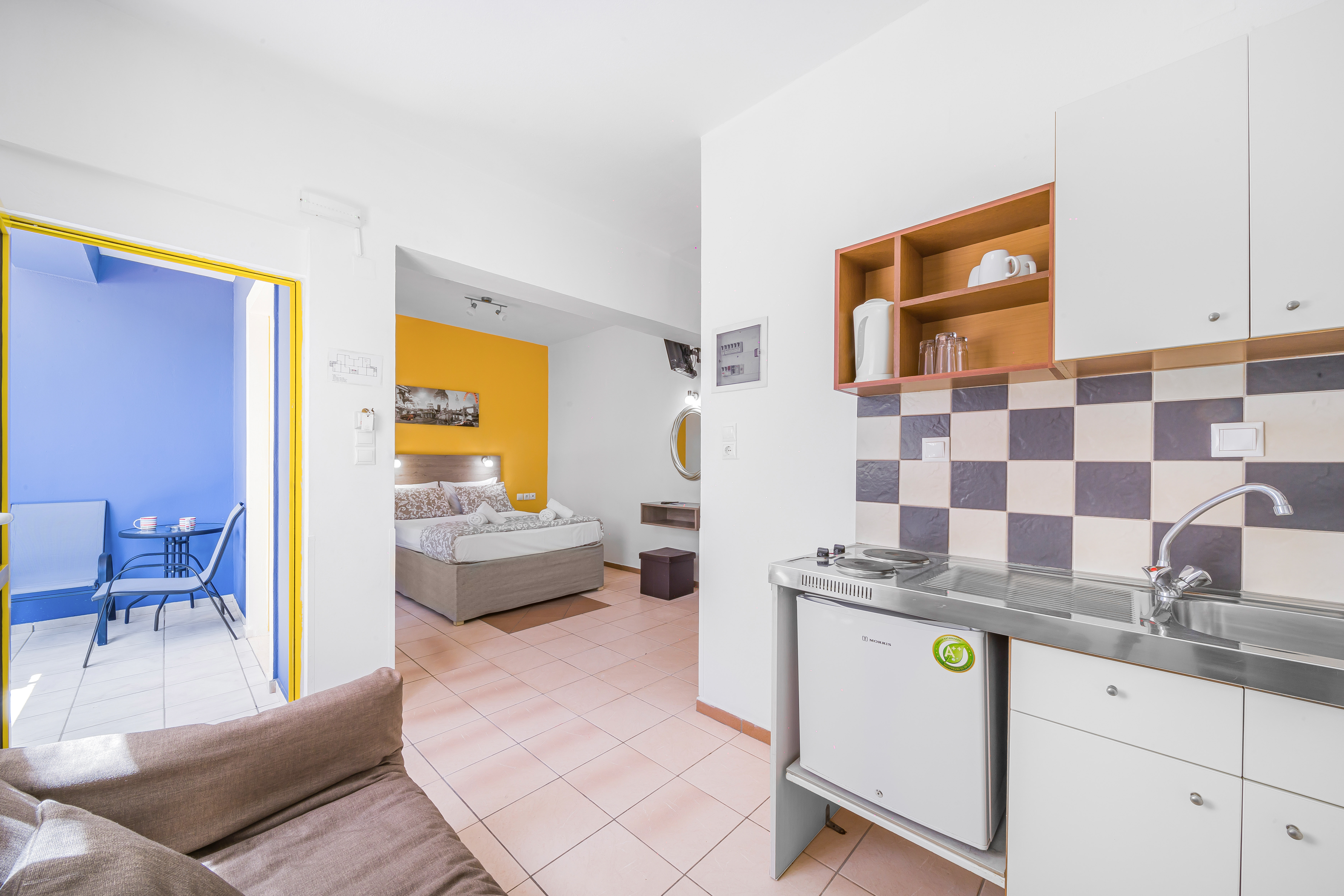 Studio Superior Capacity 3