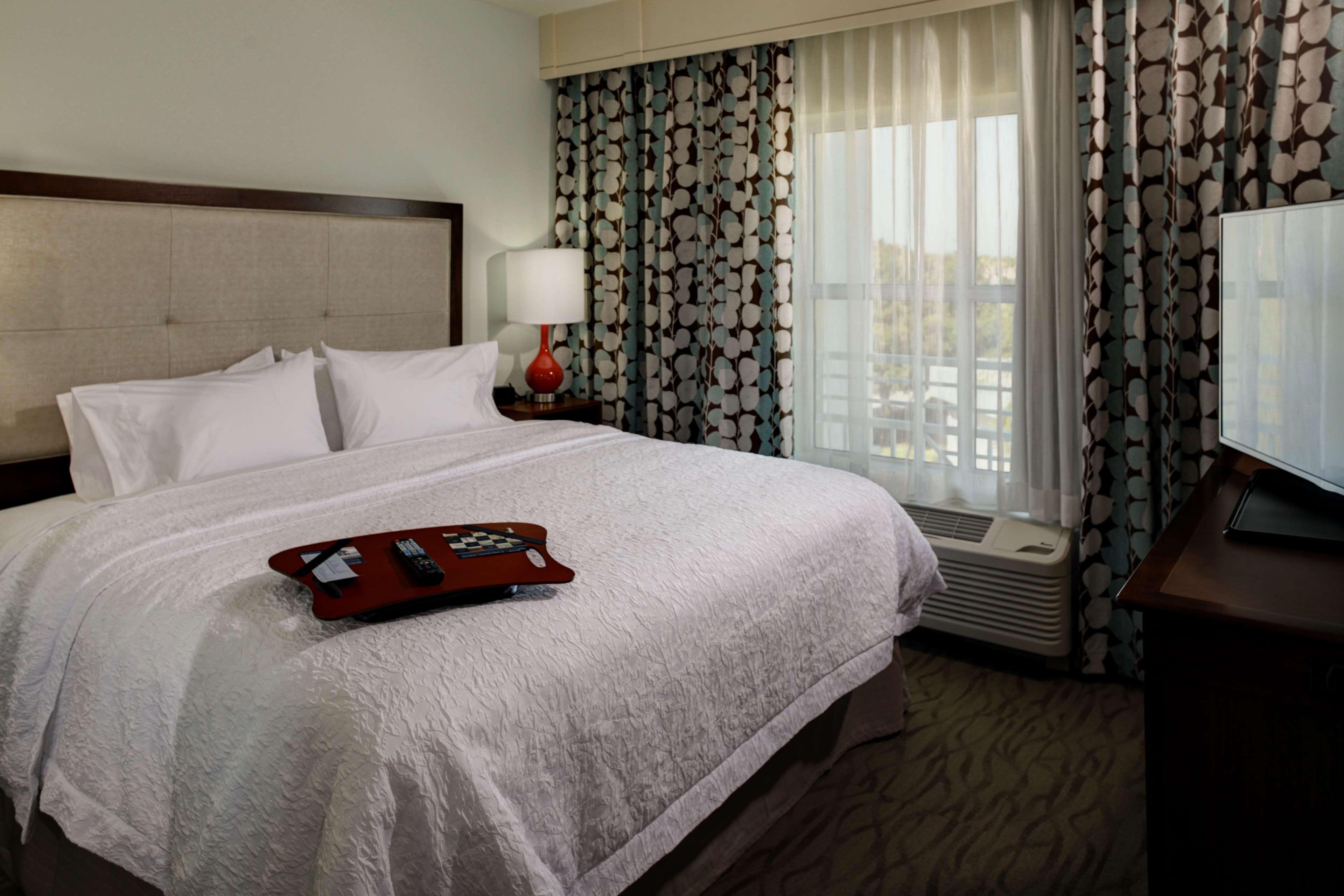 Room King Bed Non Smoking