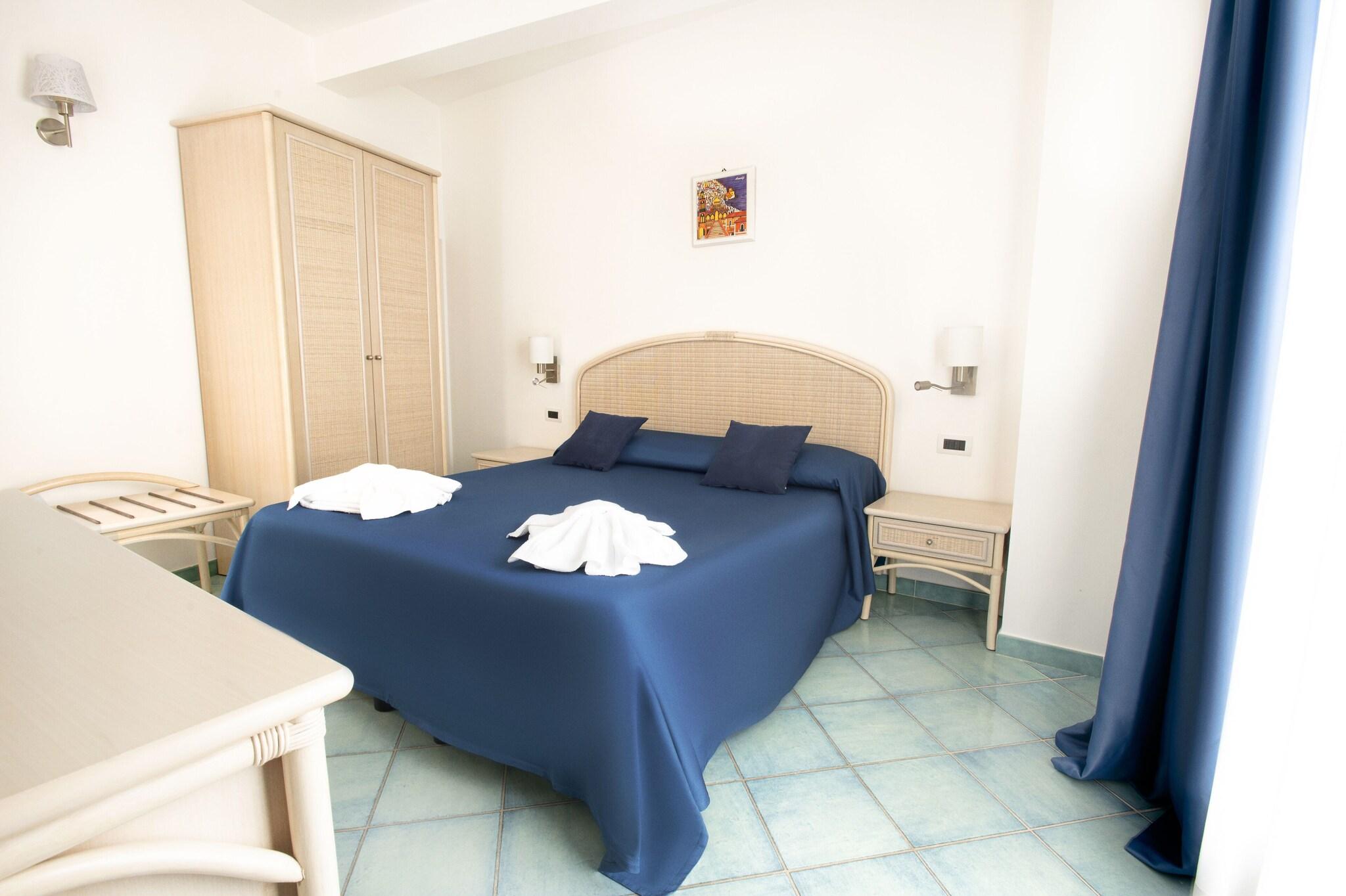 Double or Twin Superior Sea View