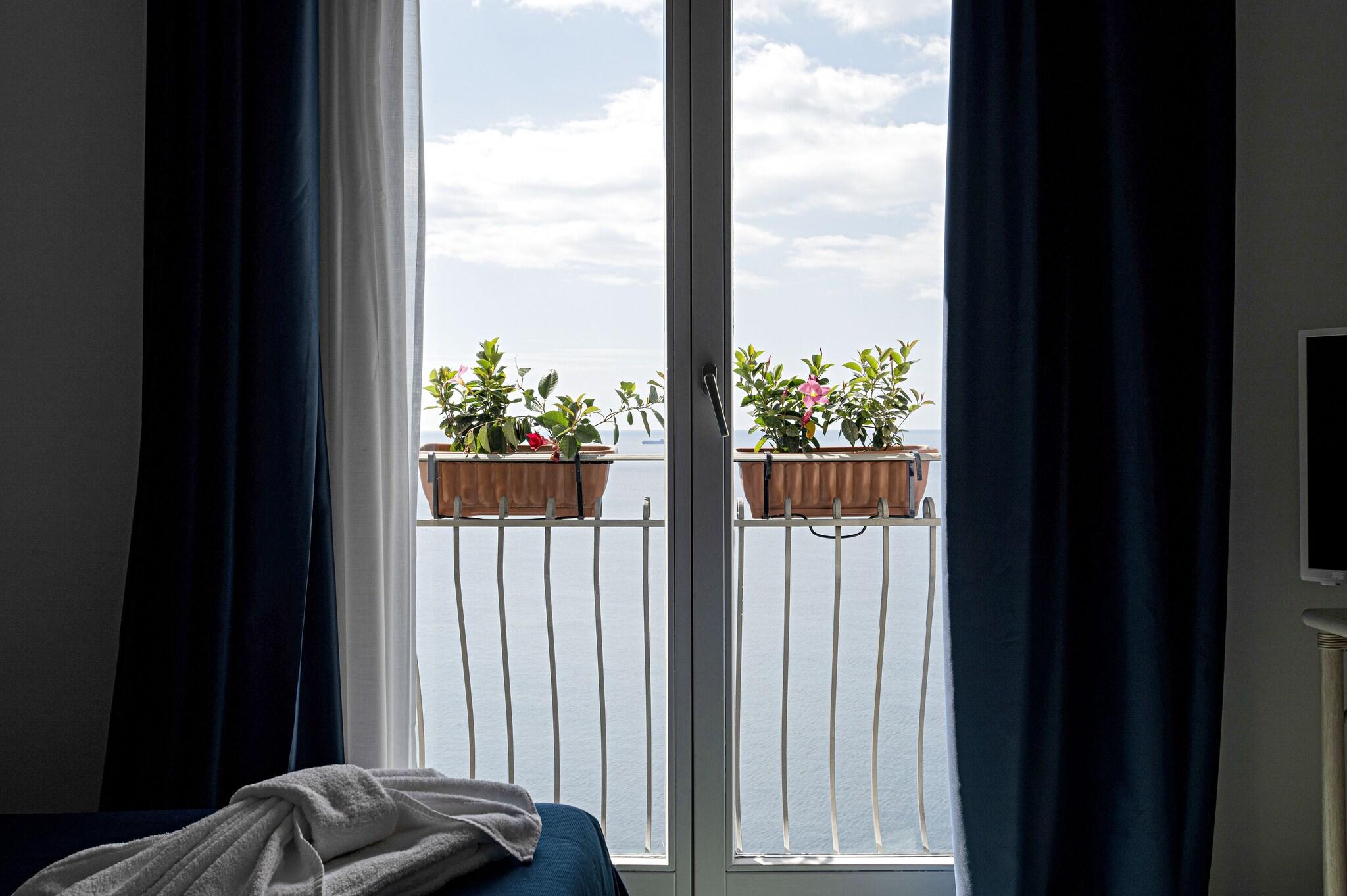 Double or Twin Superior Sea View