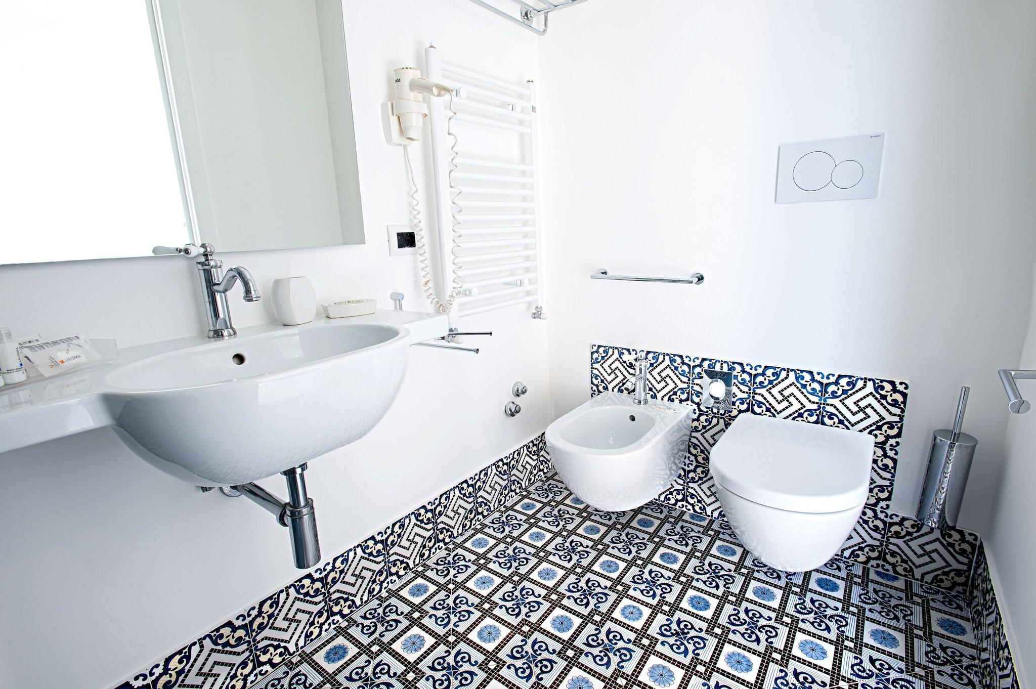 Double Deluxe Sea View with Balcony