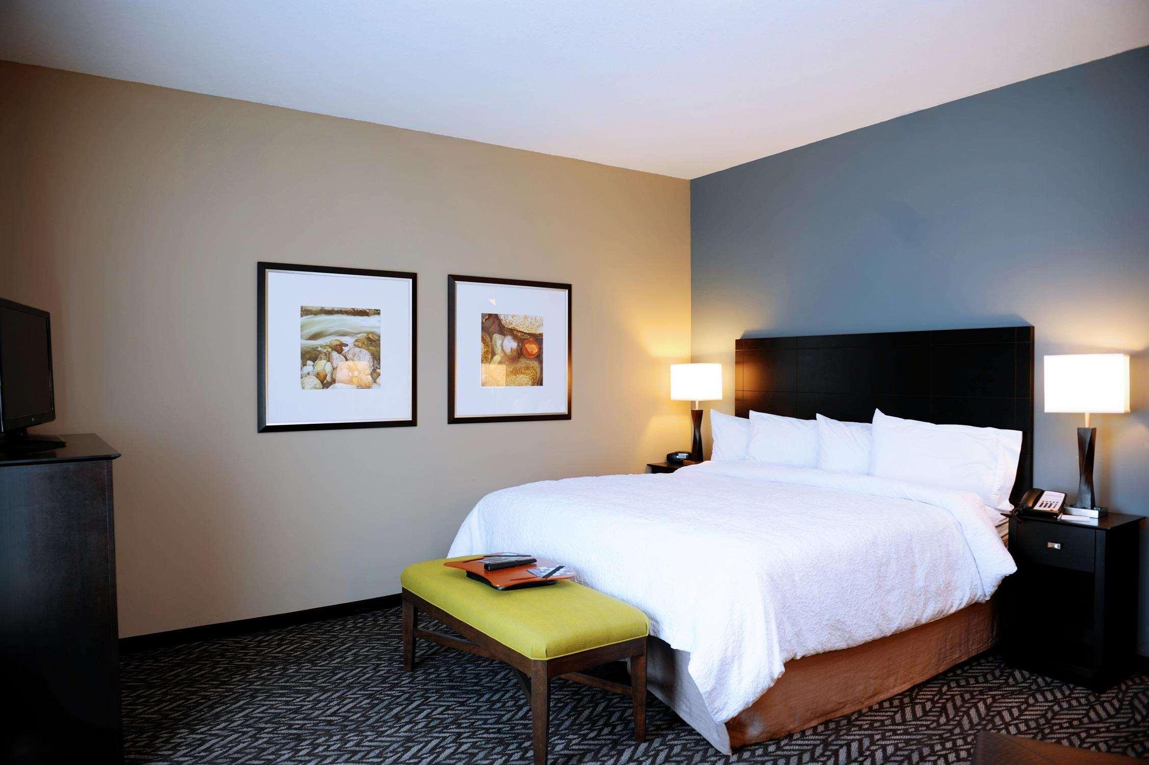 Double King Bed Non Smoking