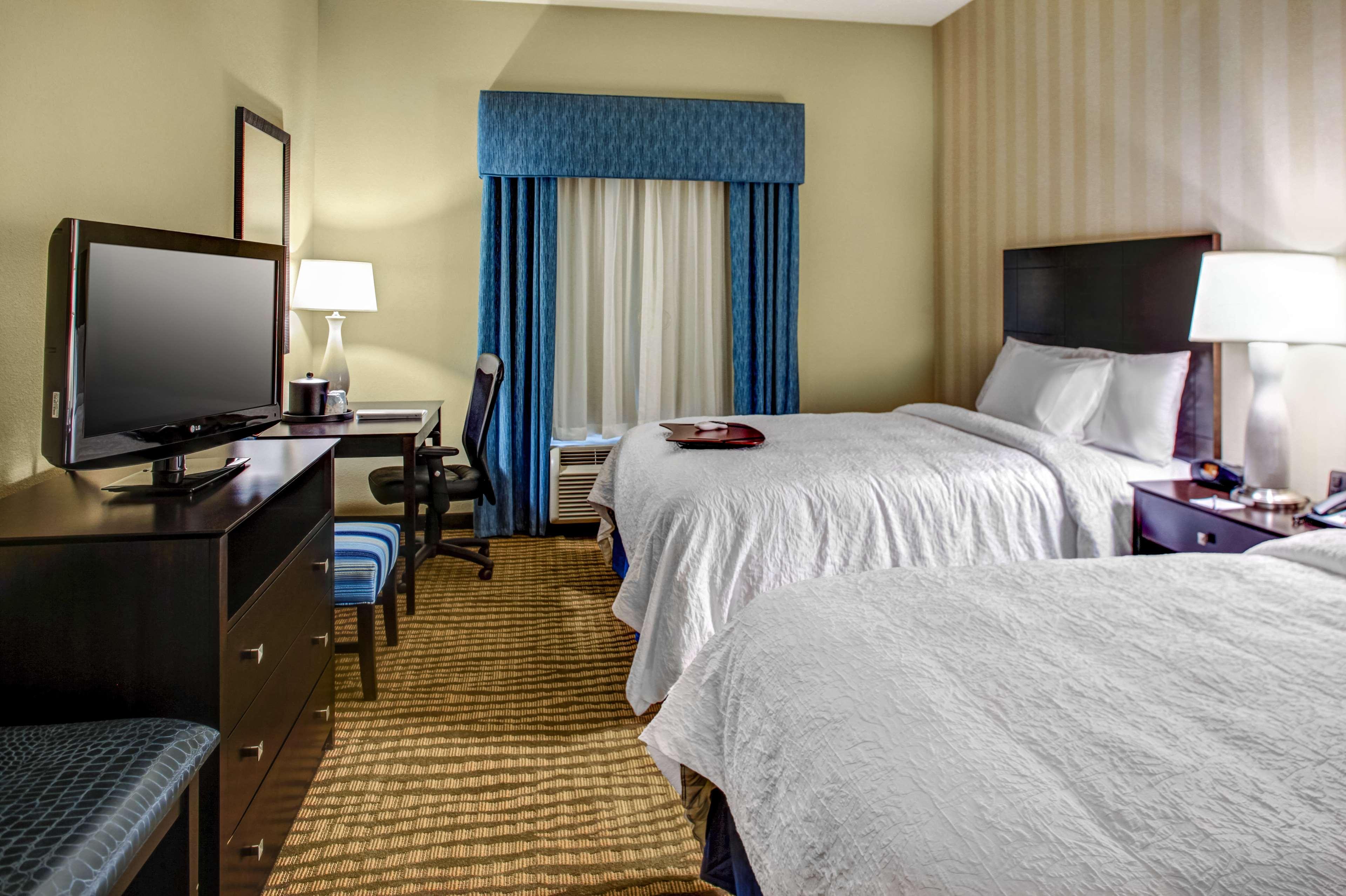 Double Two Queen Beds Non Smoking