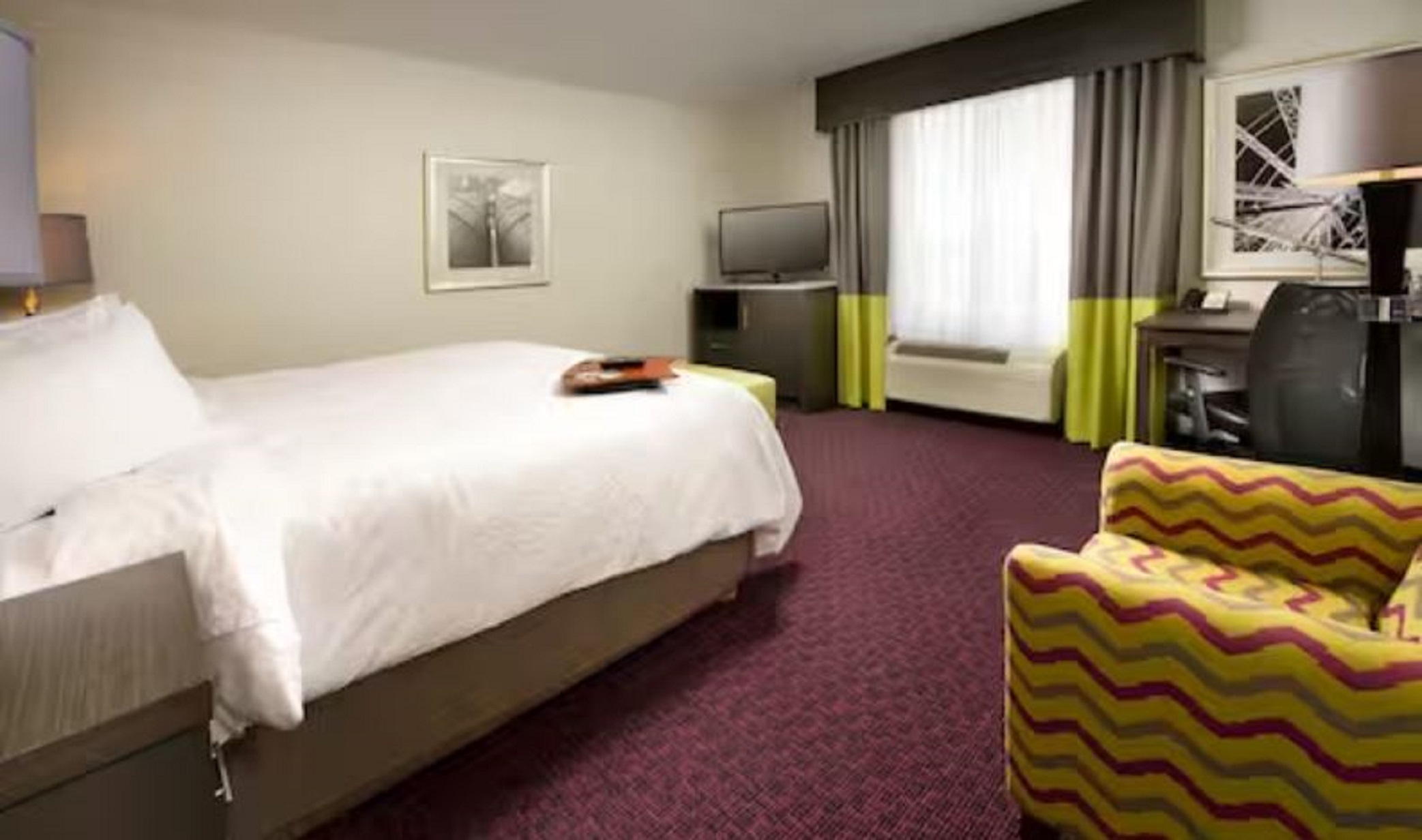 Studio King Size Bed