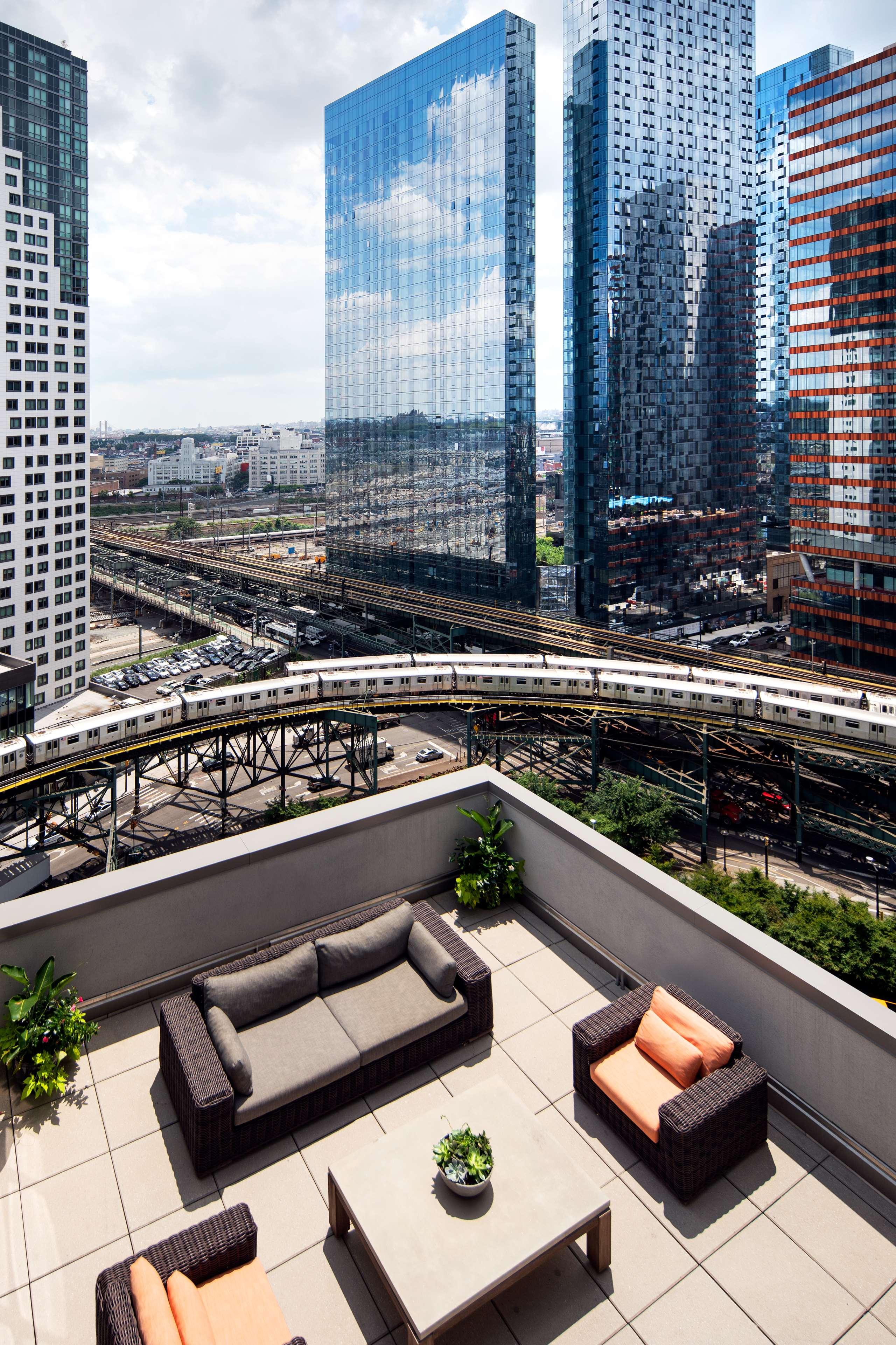 Suite King Bed One Bedroom 