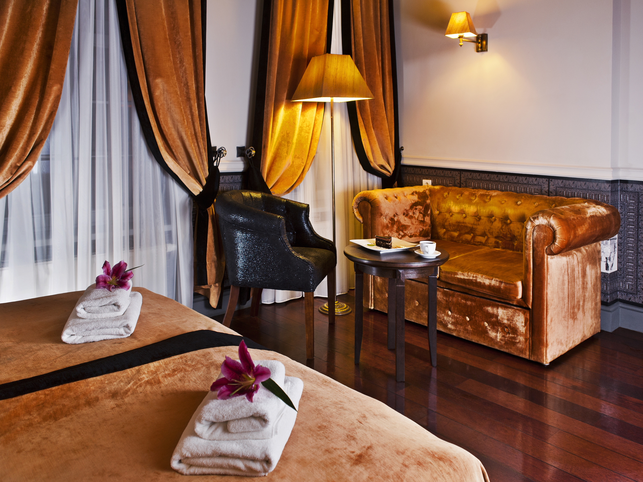 Double or Twin Superior