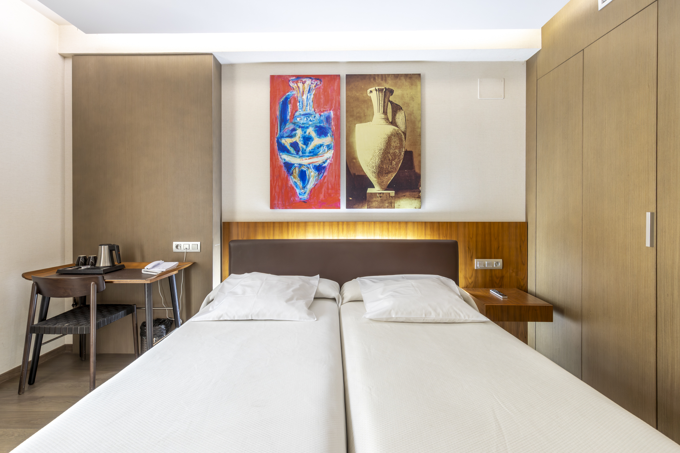 Double or Twin Standard