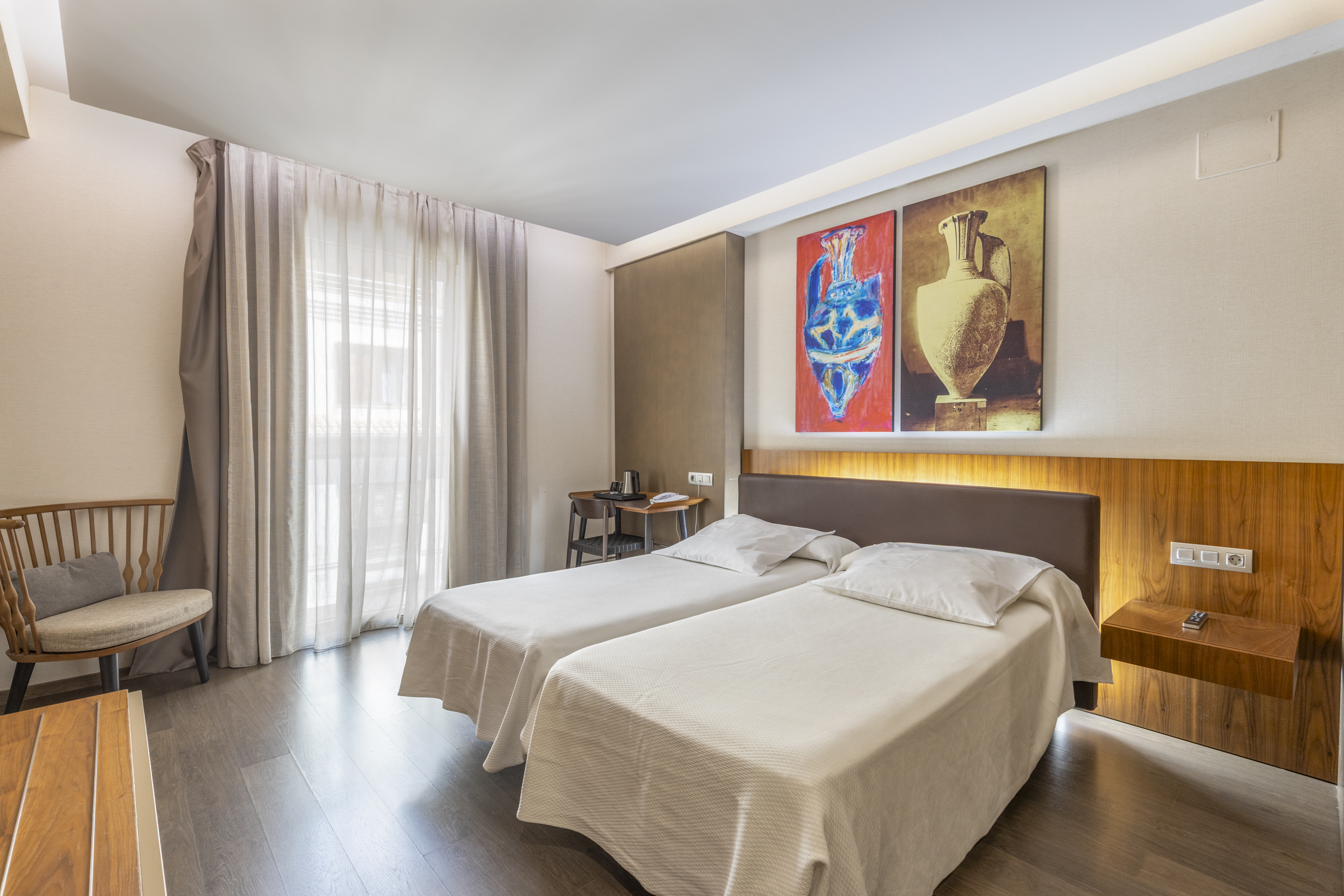 Double or Twin Standard