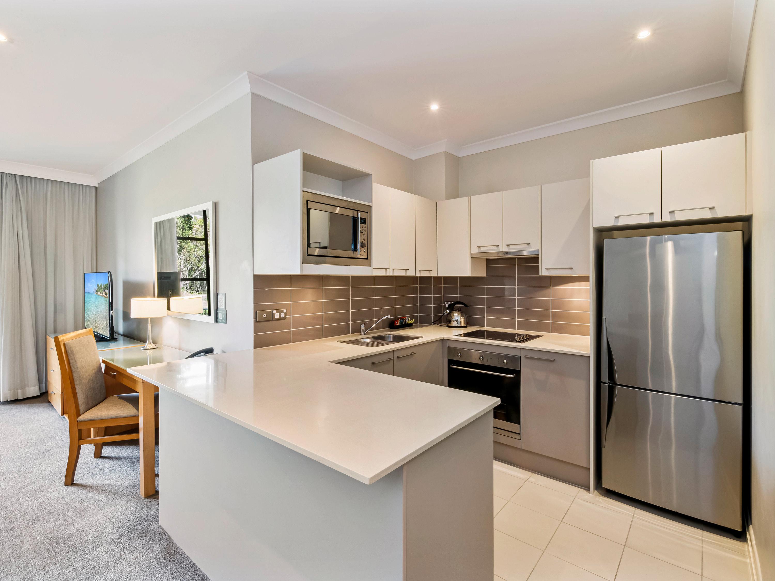 Apartment Queen Size Bed