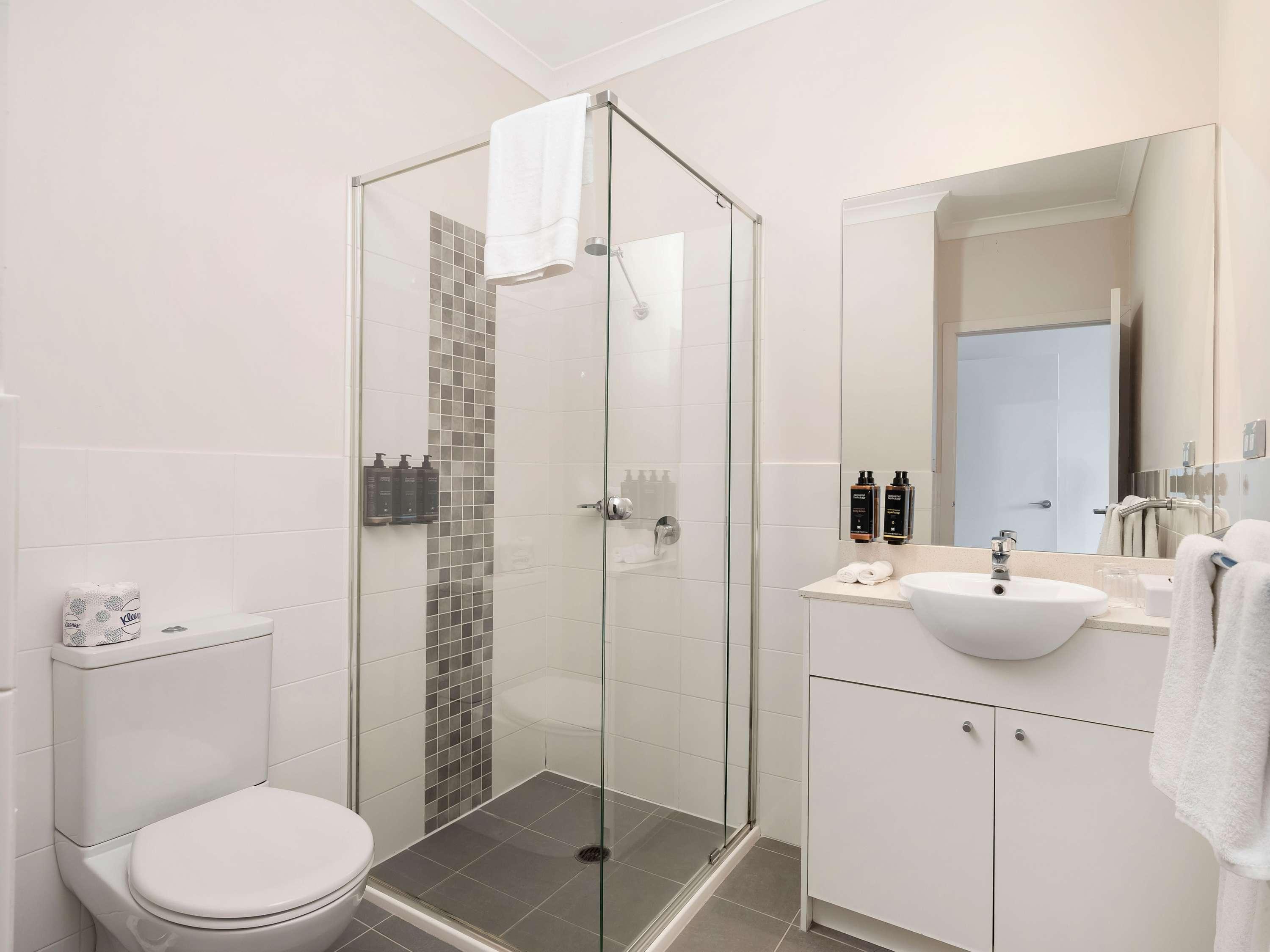 Apartment King Bed Two Bedrooms