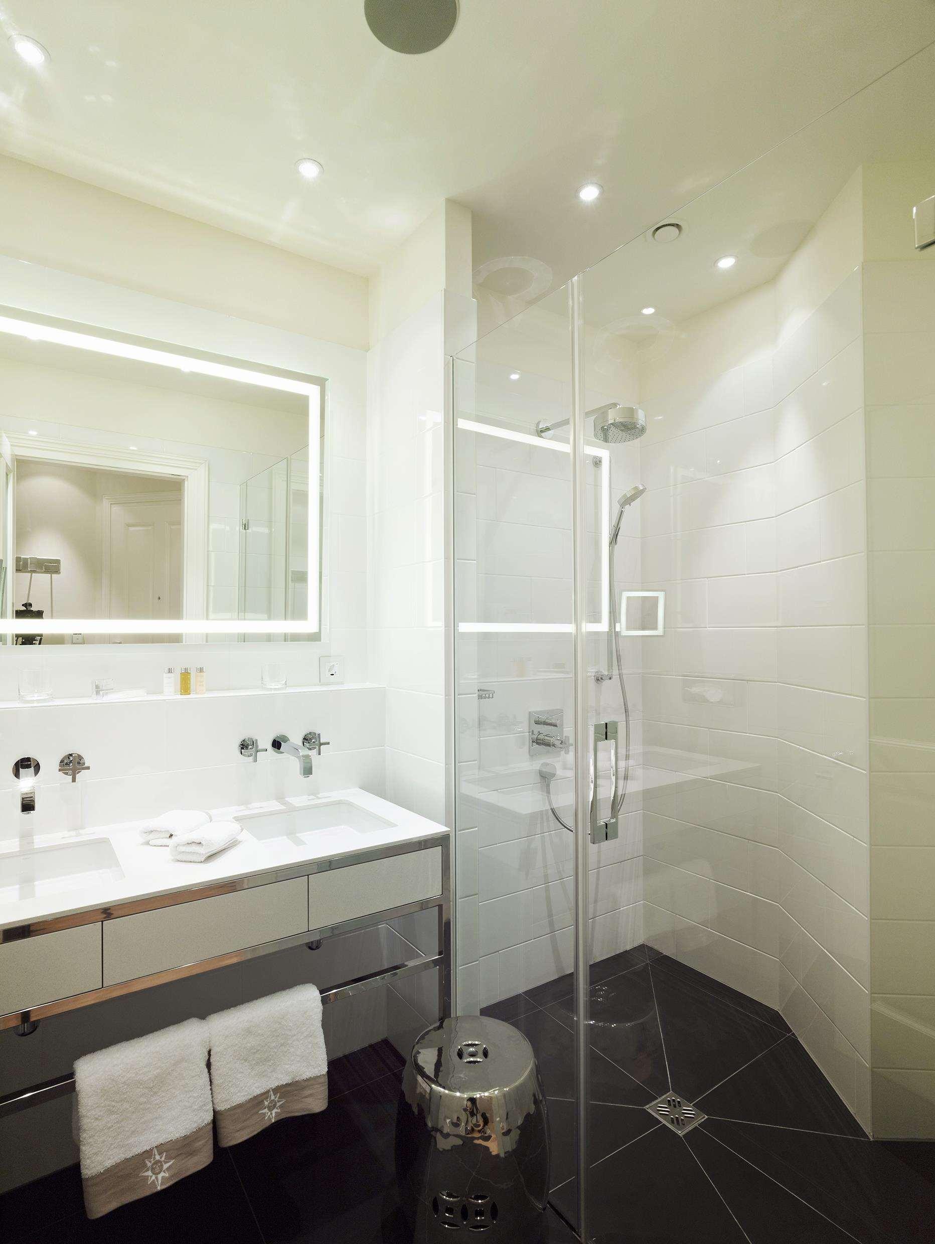 Double Single Superior