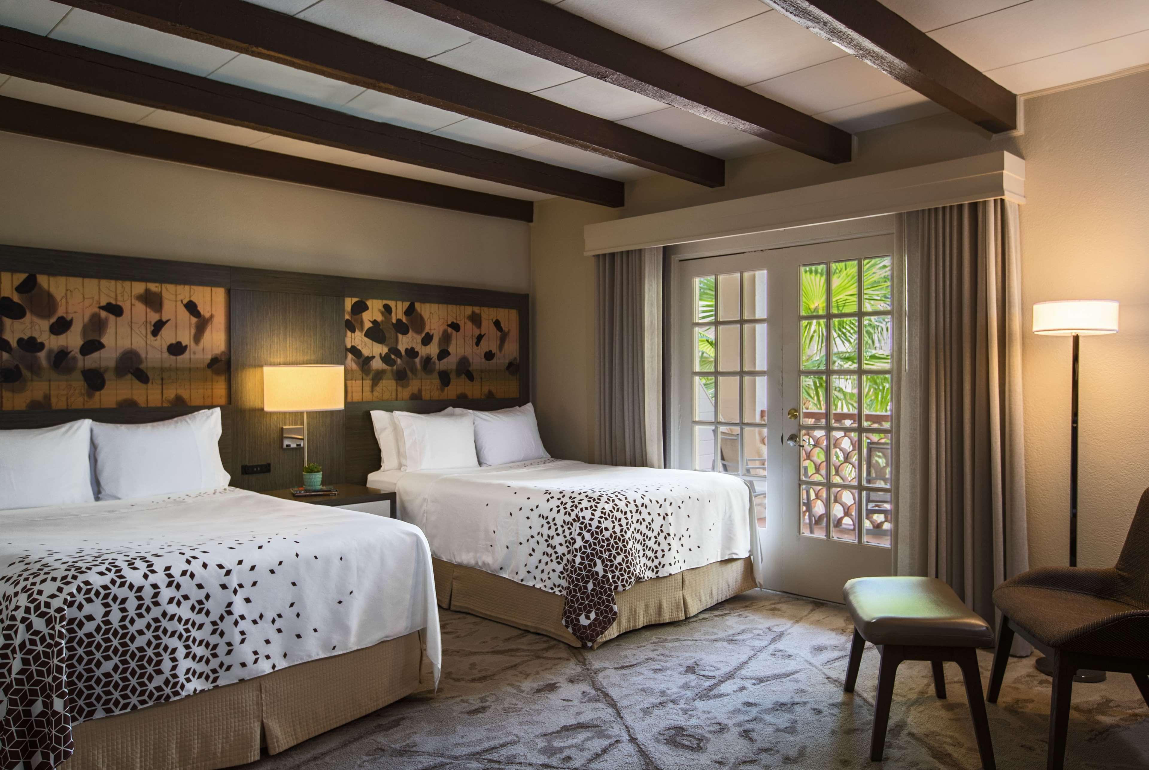 Room Two Double Beds Non Smoking