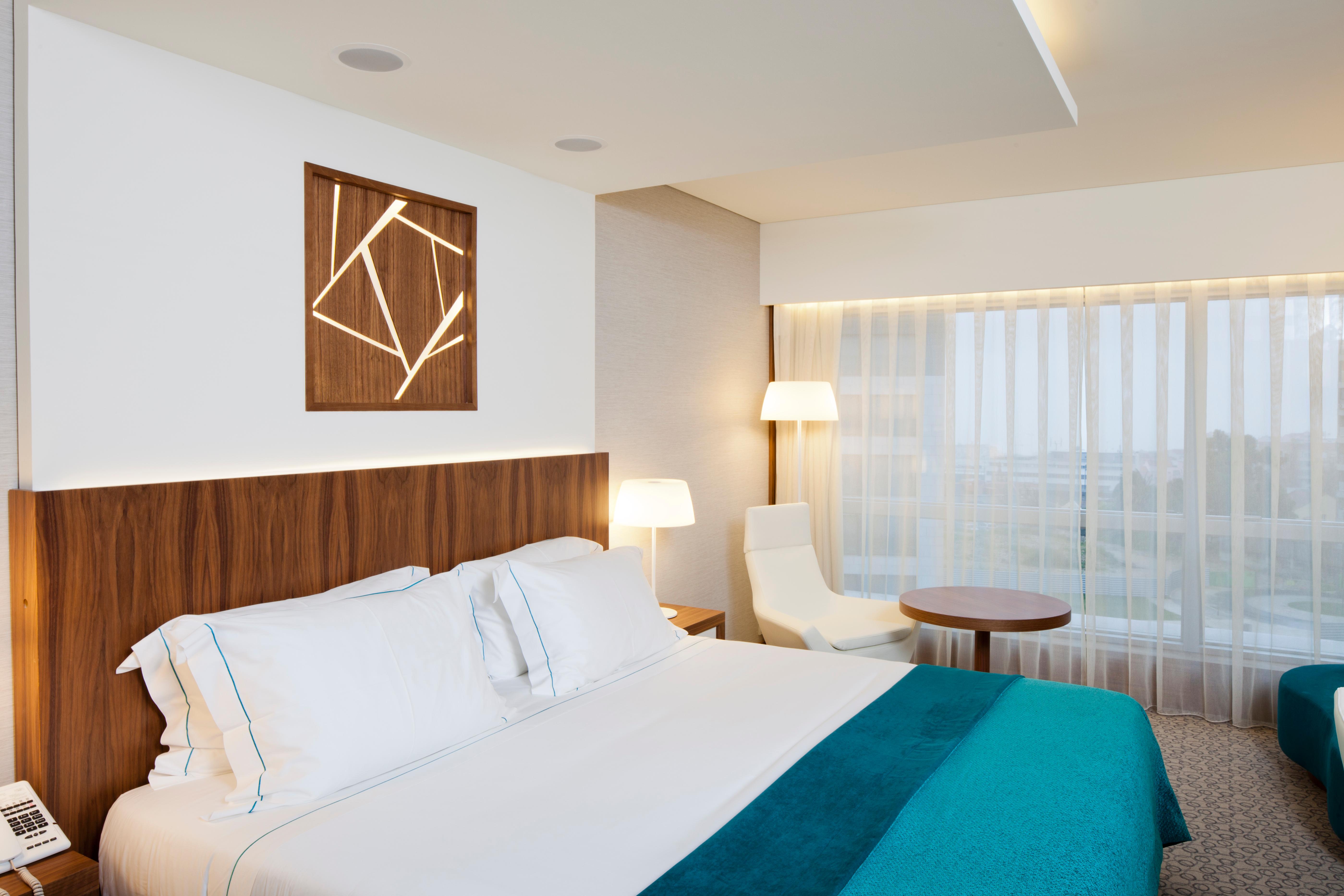 Double or Twin Deluxe