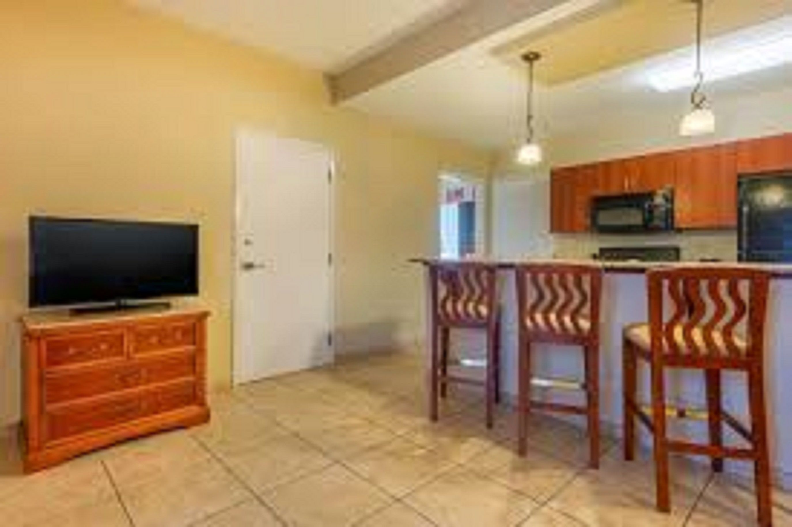 Suite Two Queen Beds Non Smoking