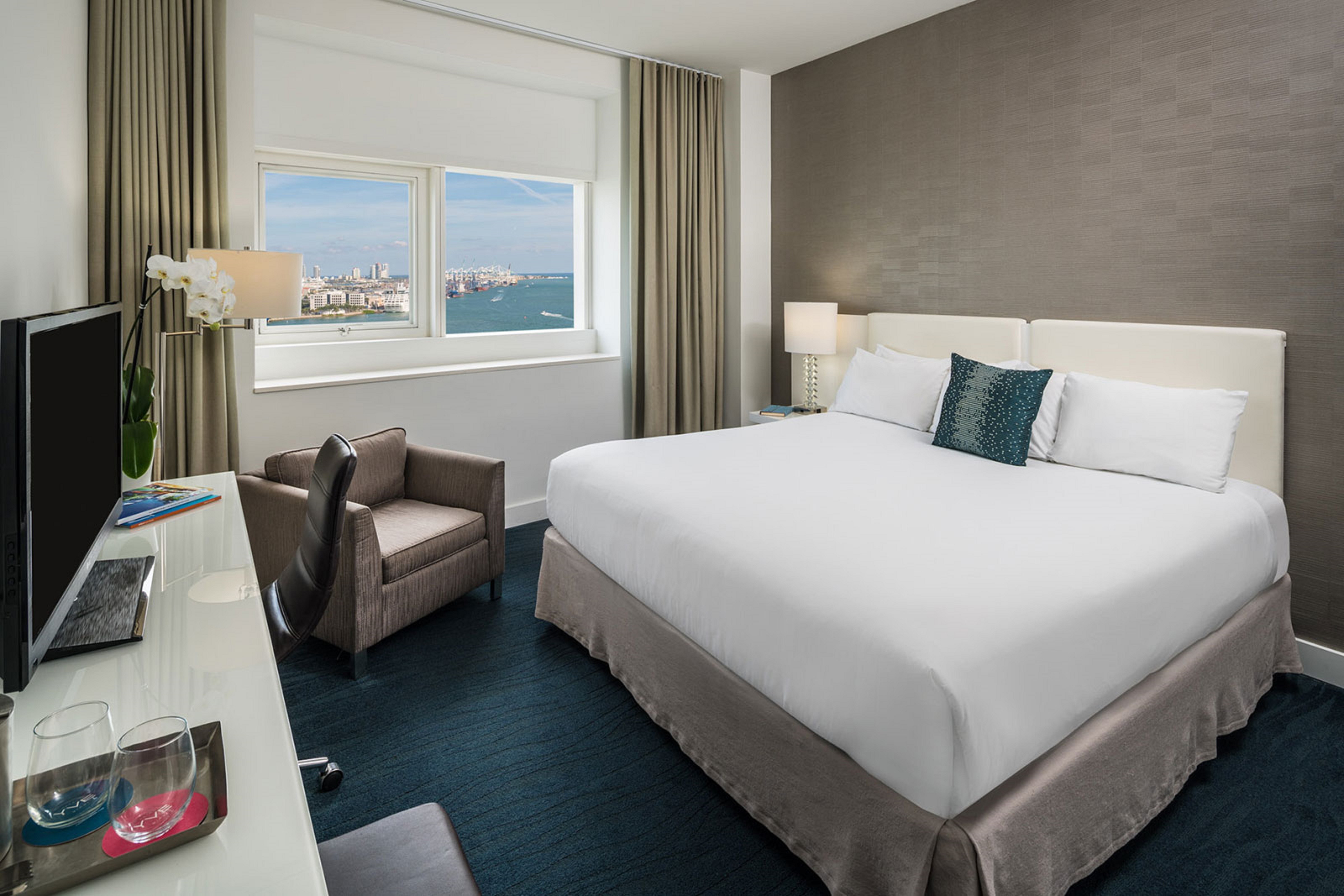 Junior Suite King Size Bed