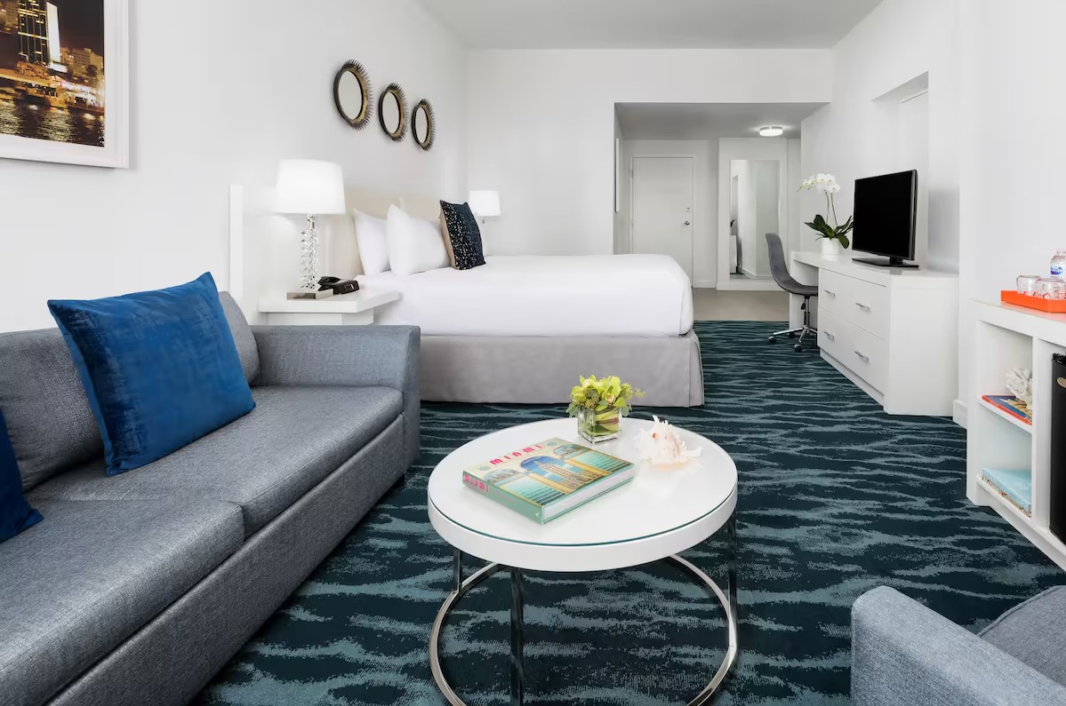 Junior Suite King Size Bed