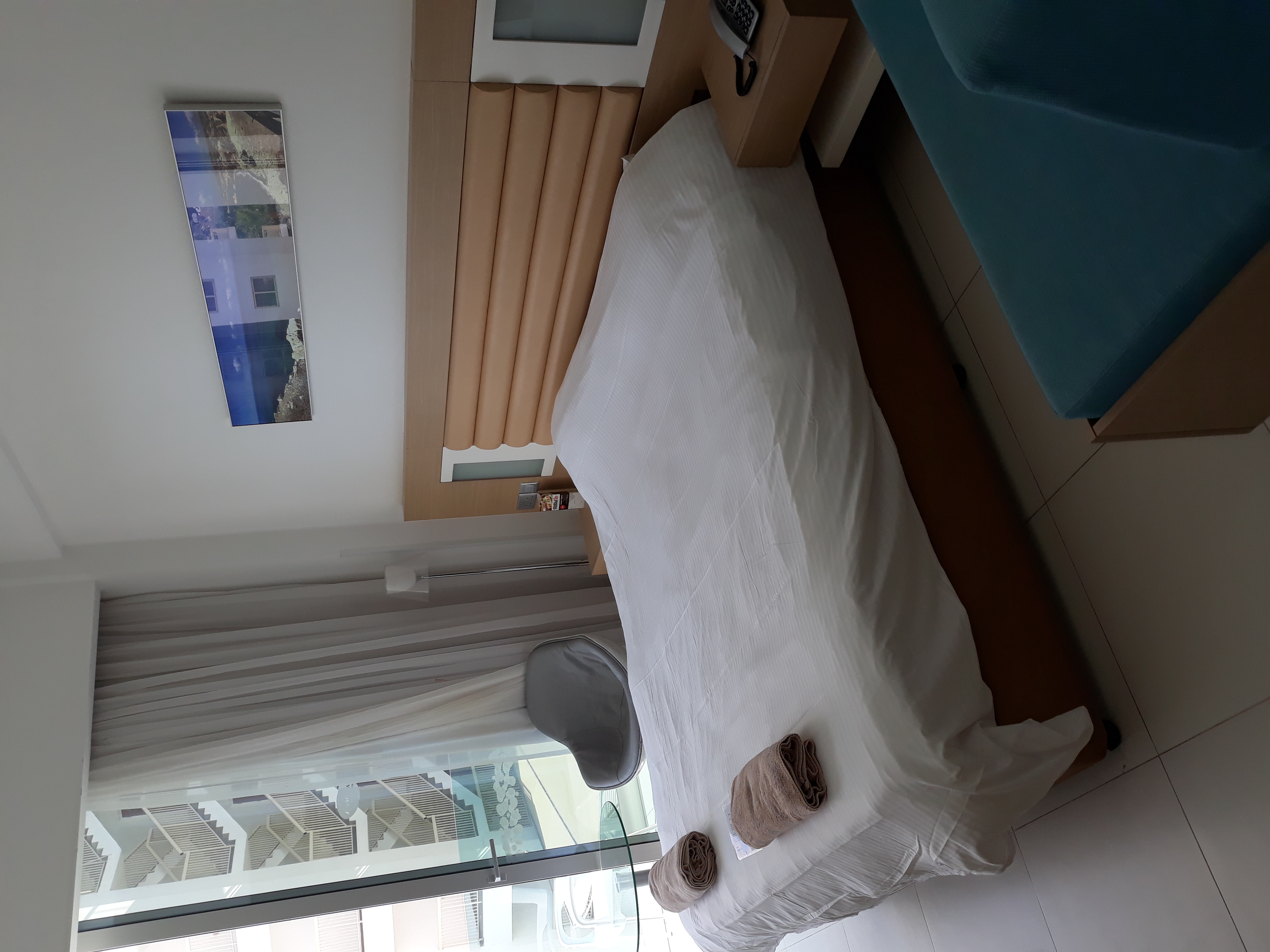 Double or Twin Side Sea View