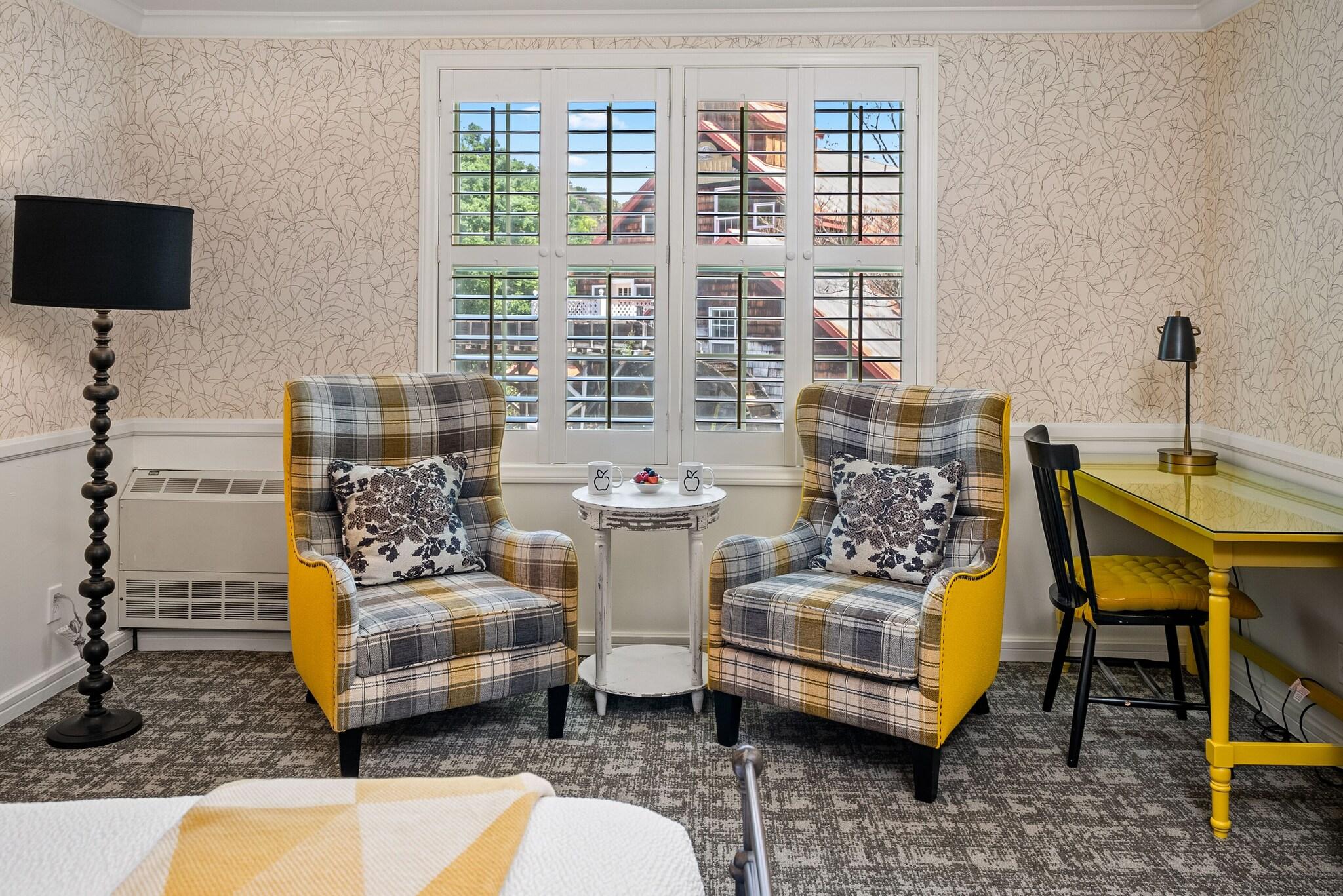 Double Deluxe King Bed