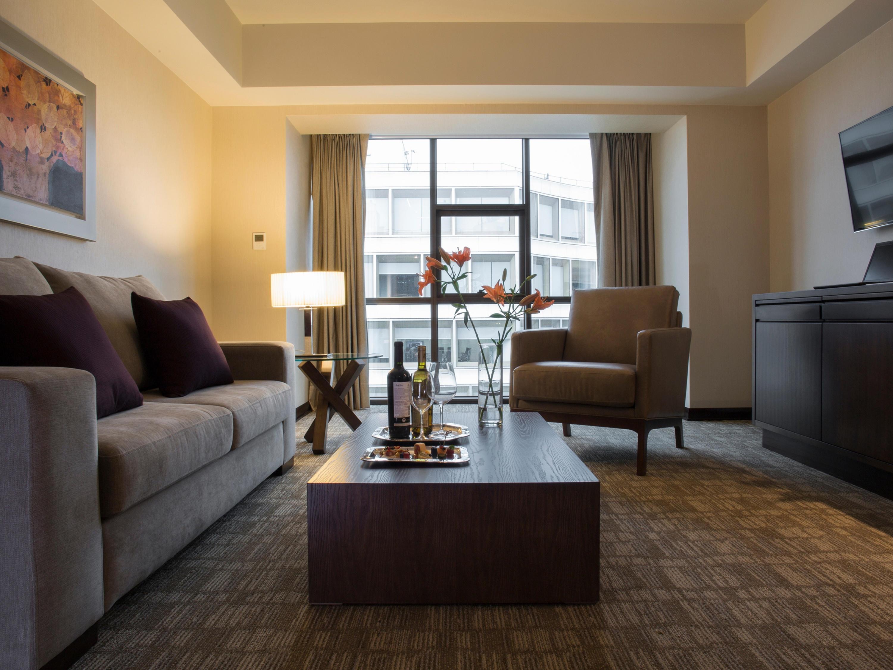 Suite Business King Bed