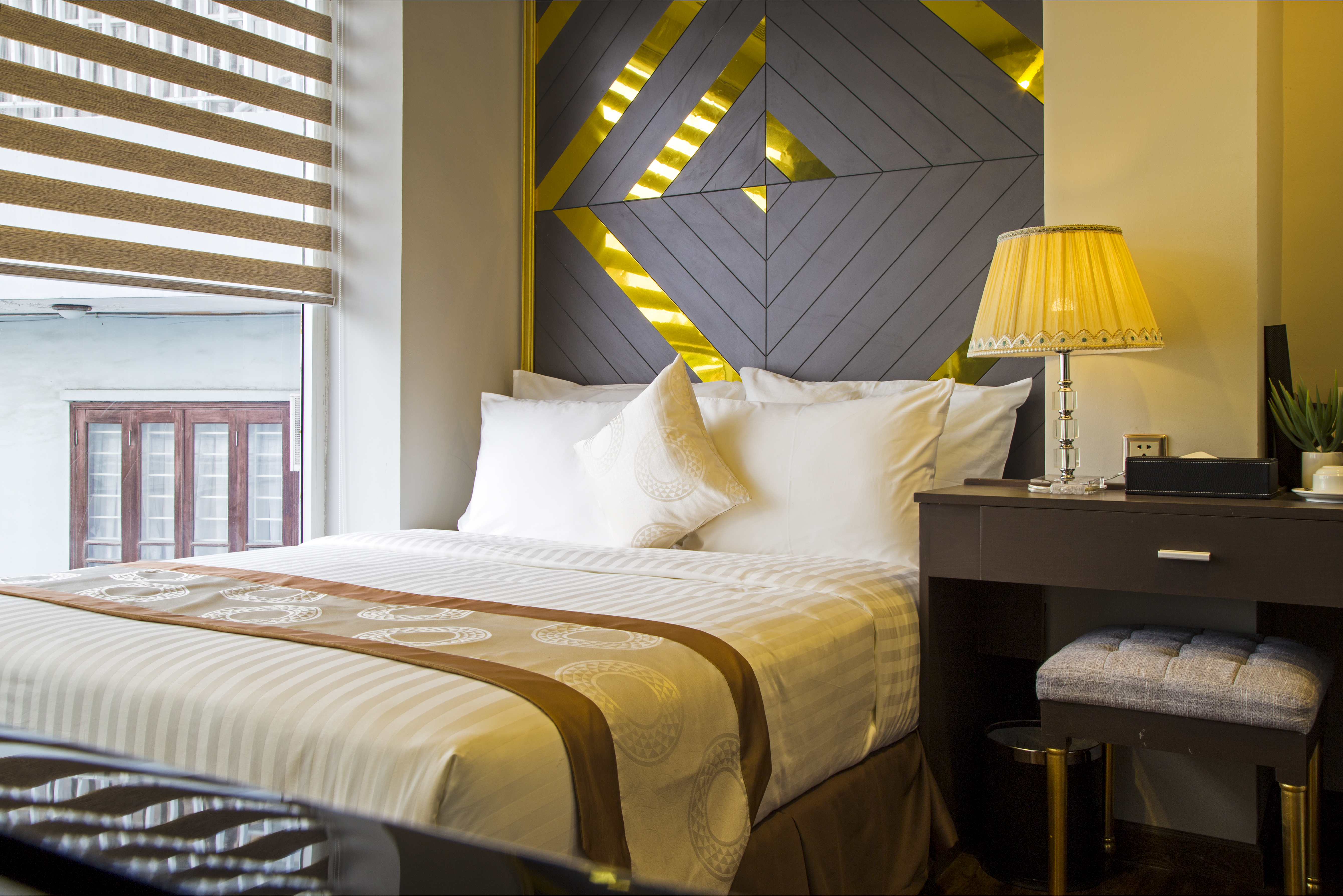 Double or Twin Executive