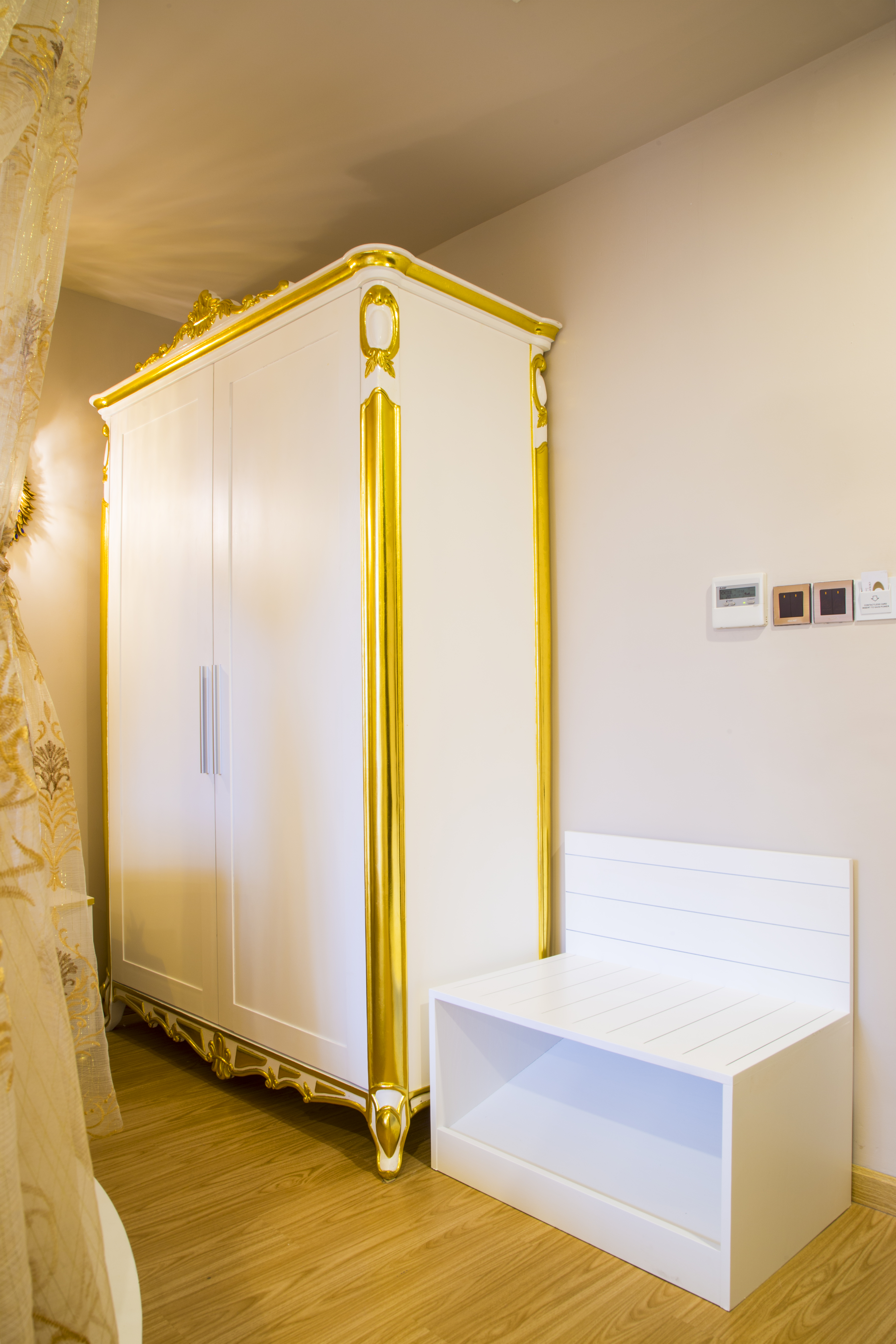 Double King Size Bed