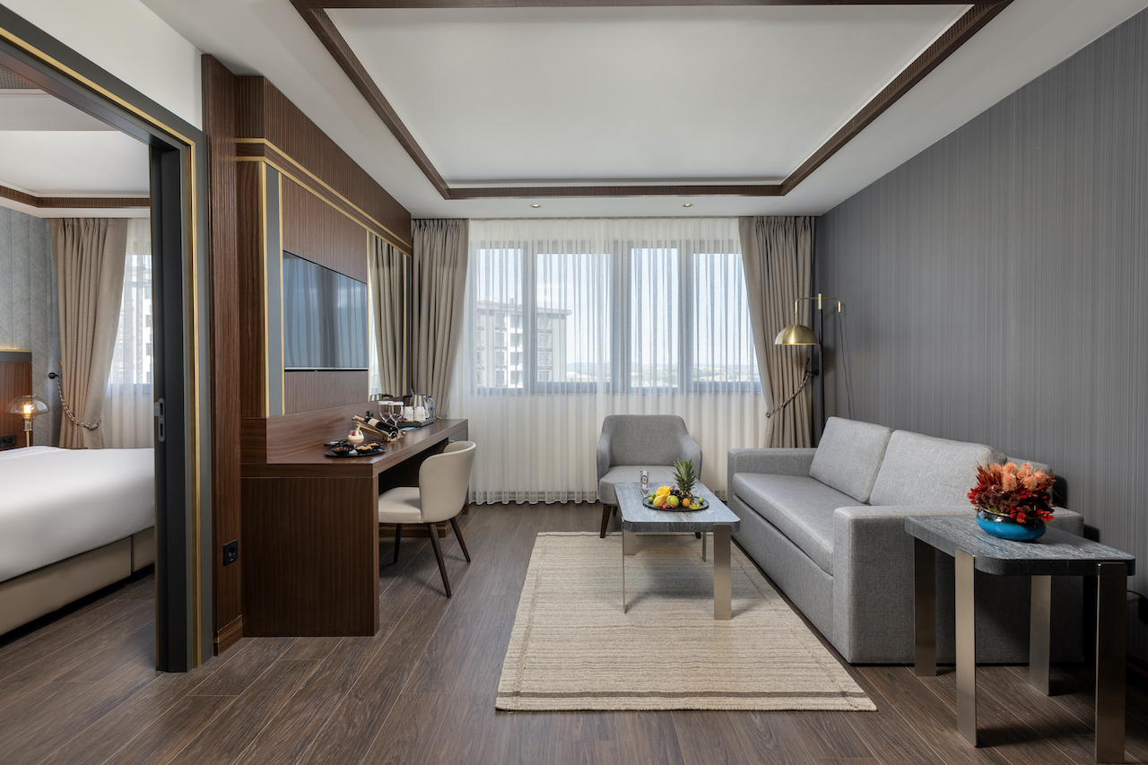 Double or Twin One Bed