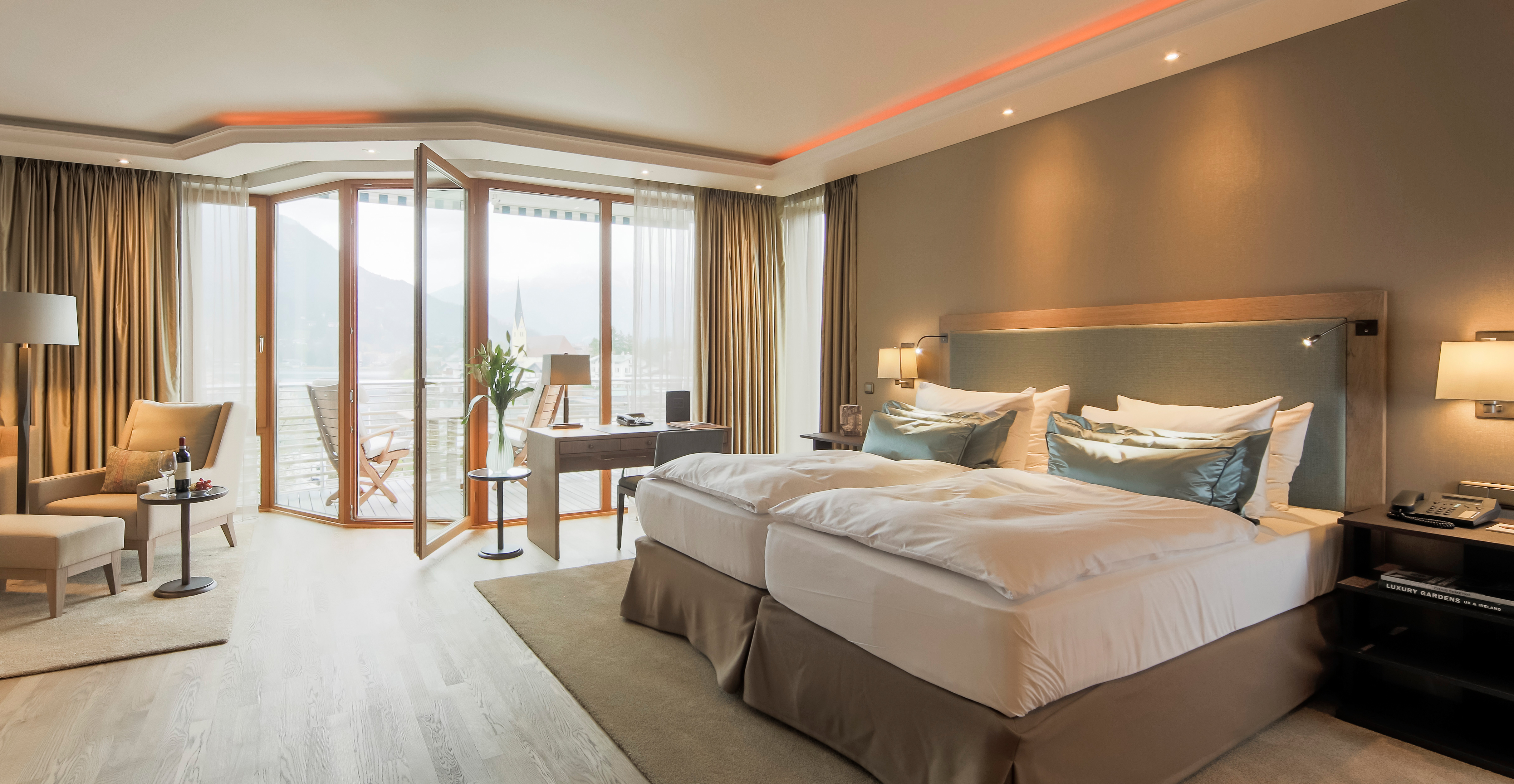 Junior Suite Lake View