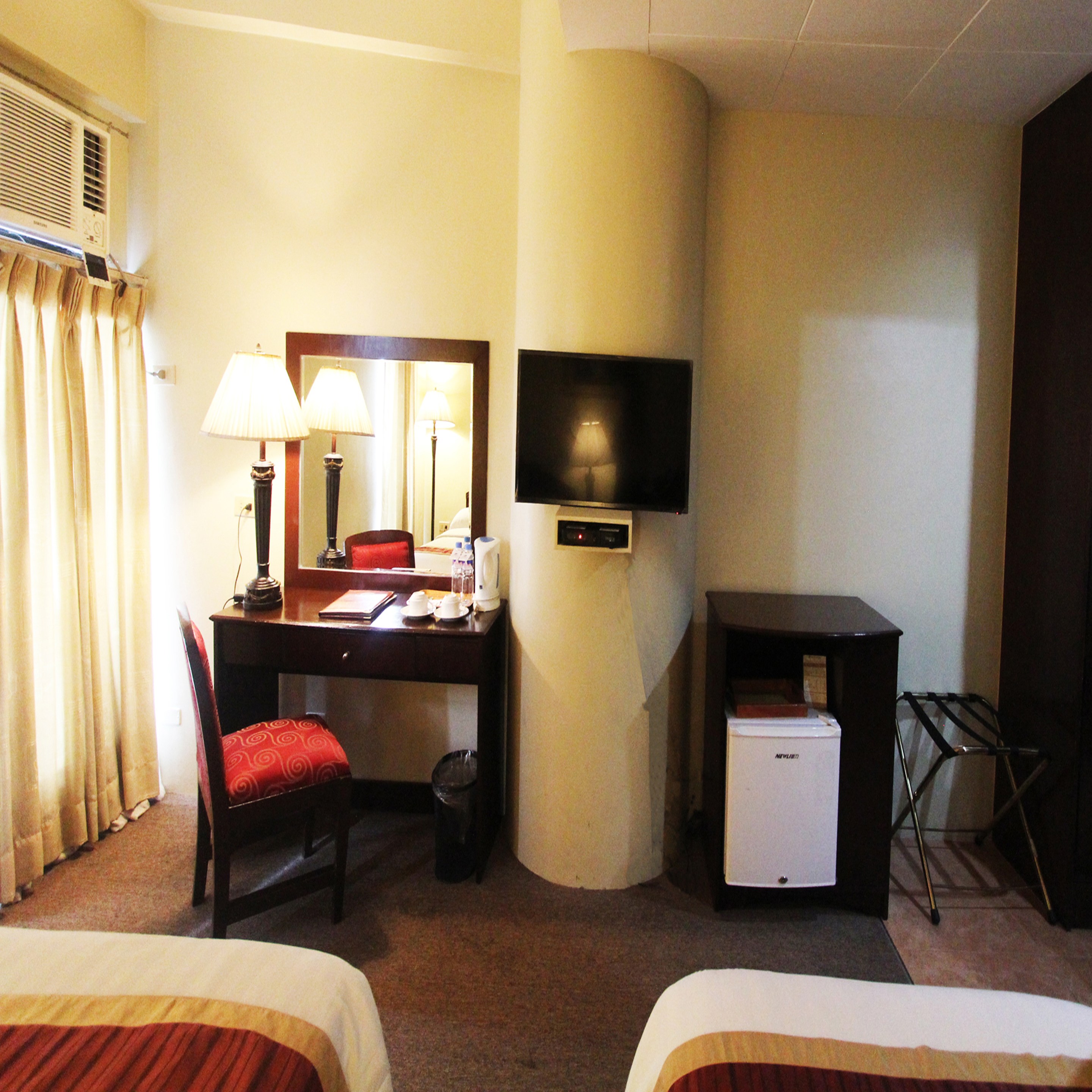 Double or Twin Deluxe