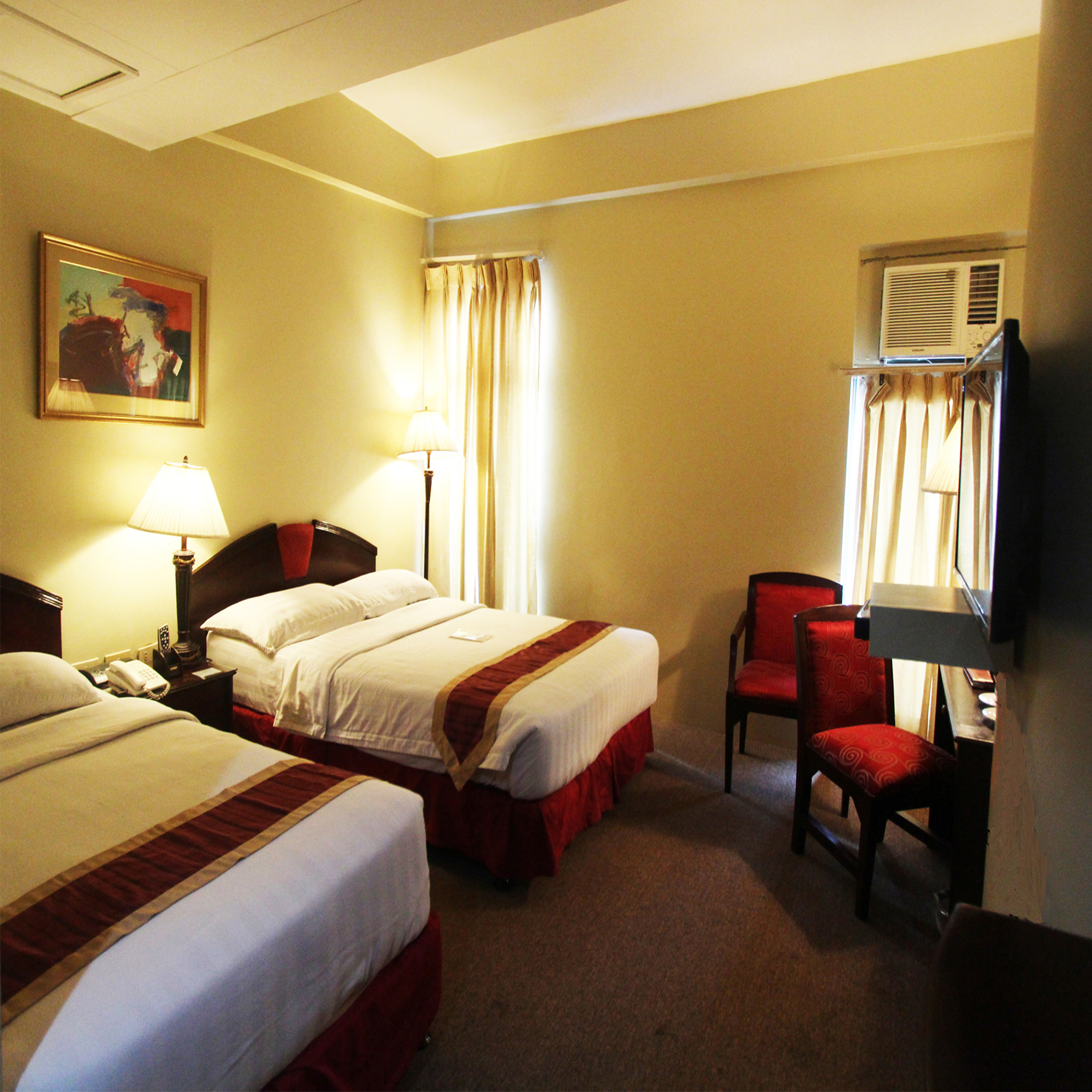 Double or Twin Deluxe