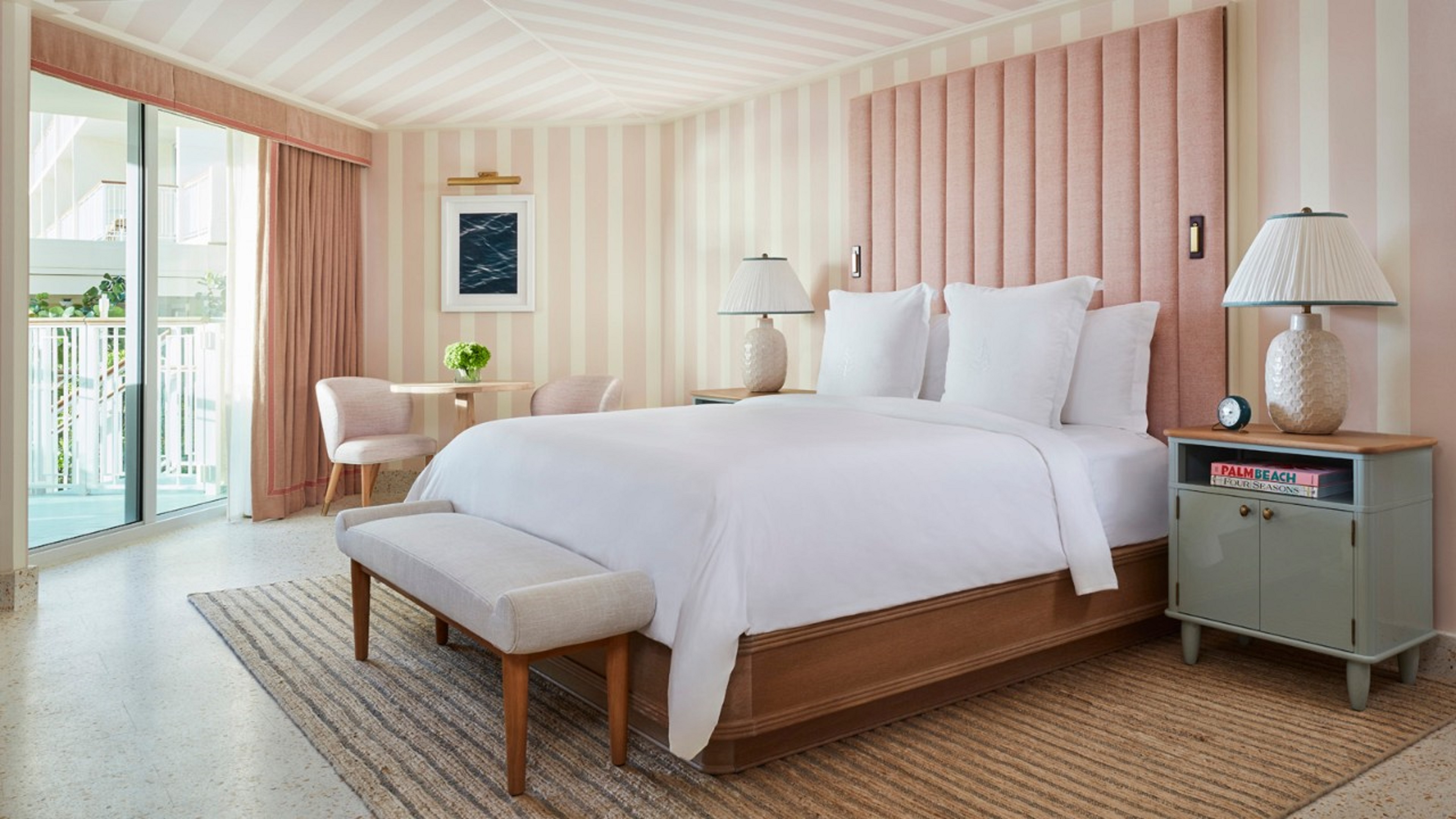 Cabin Ocean View King Bed