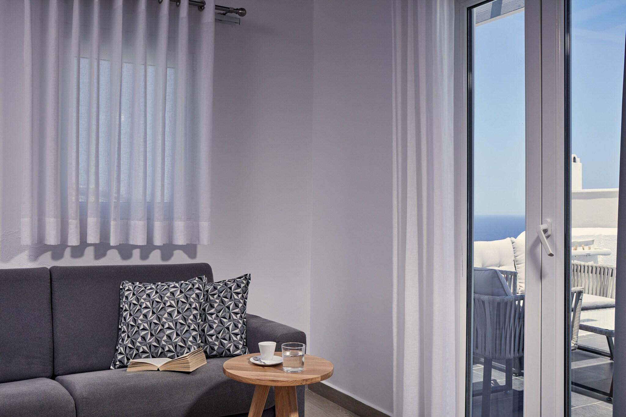 Triple Queen Size Bed