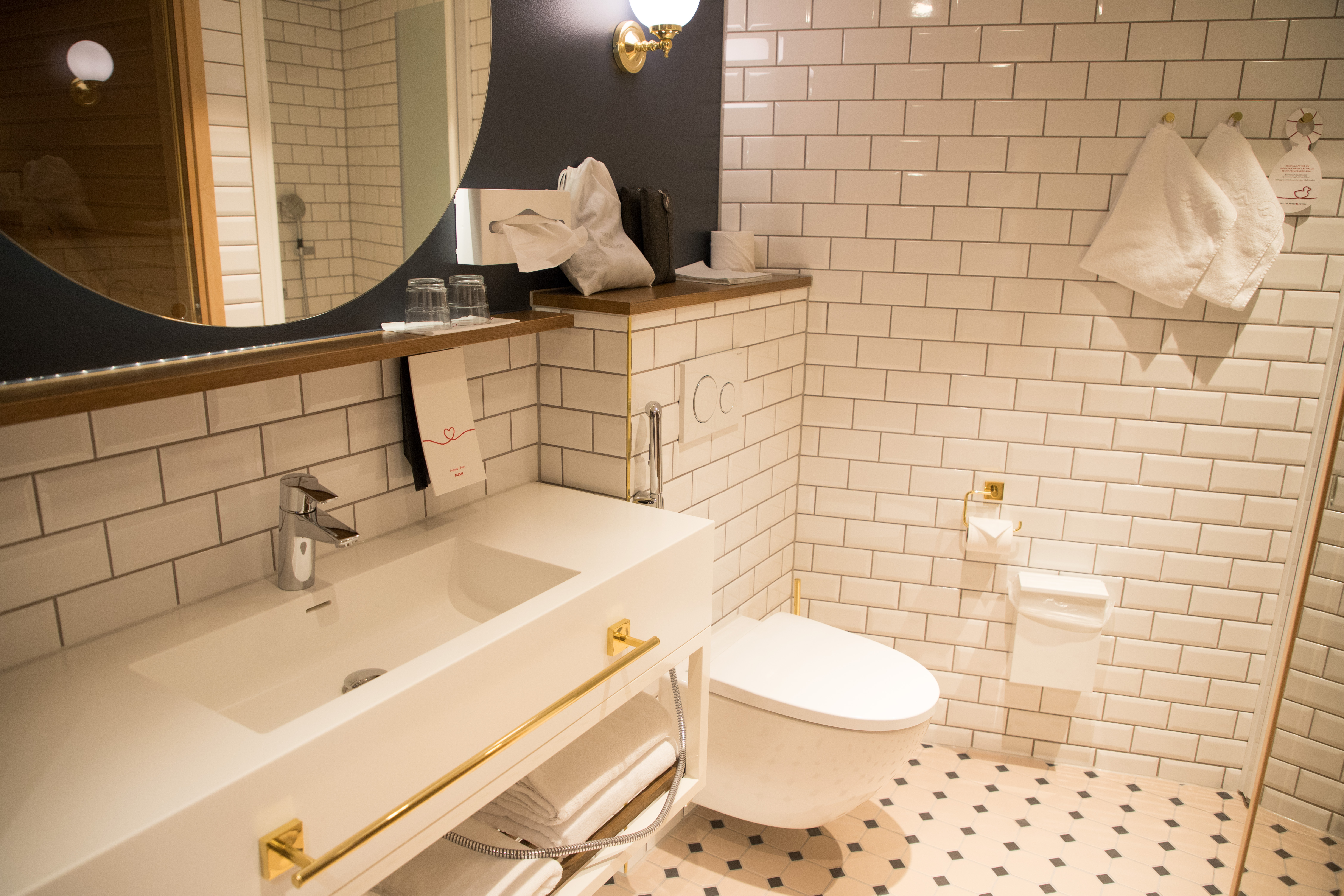 Double or Twin Standard