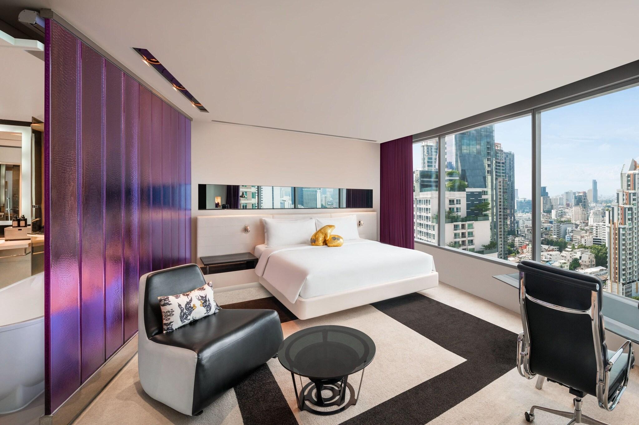 Double Deluxe King Bed