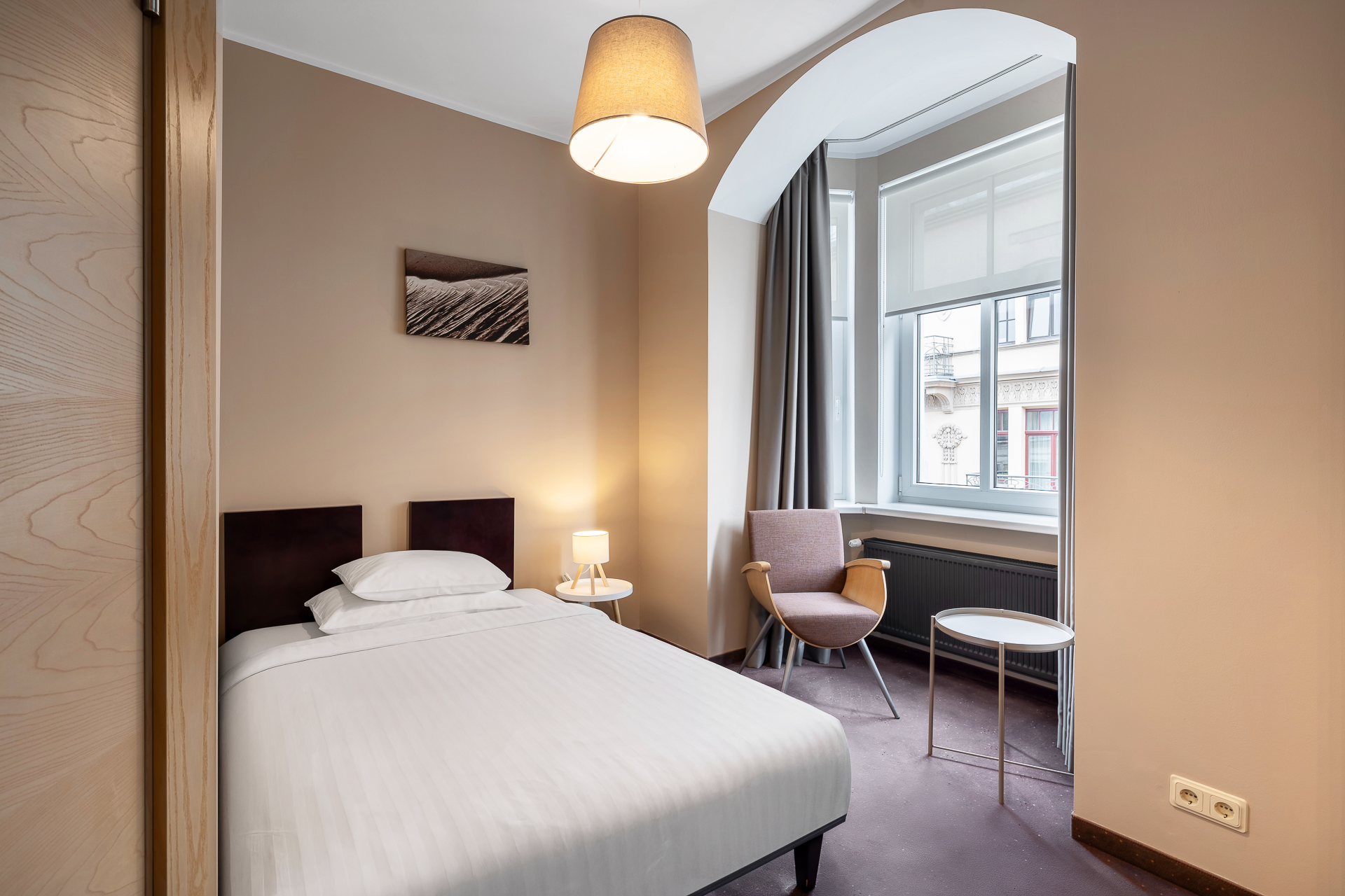 Double Single Economy