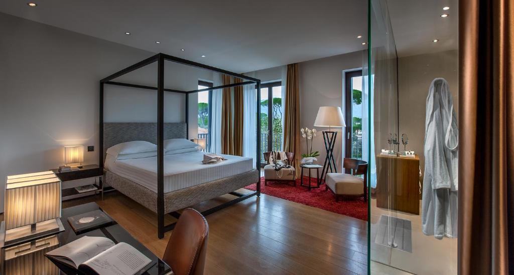 Double King Size Bed