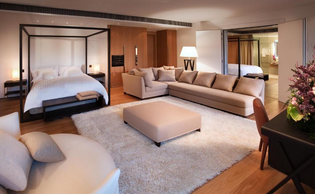 Suite Garden View with Balcony