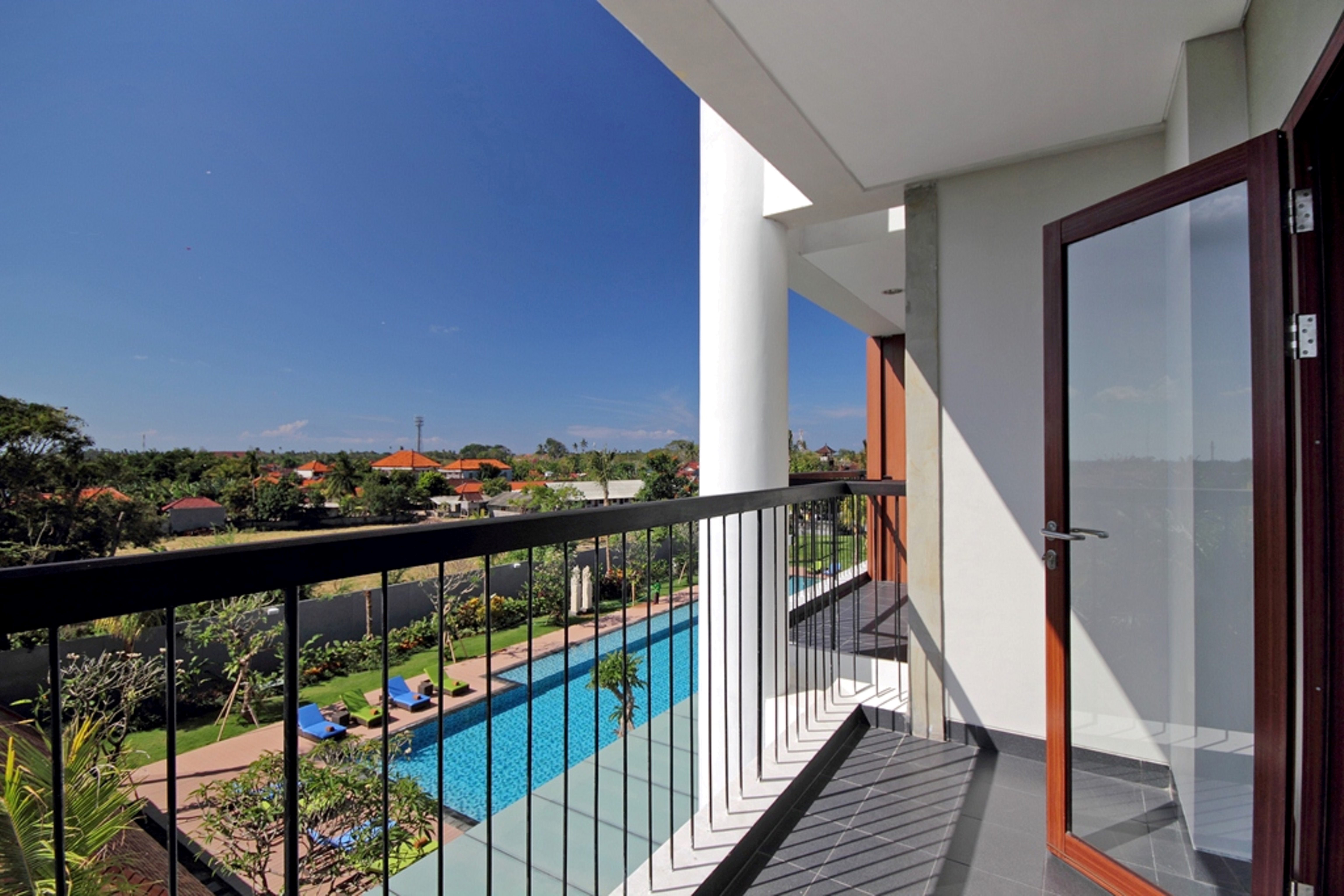 Double or Twin Deluxe Executive