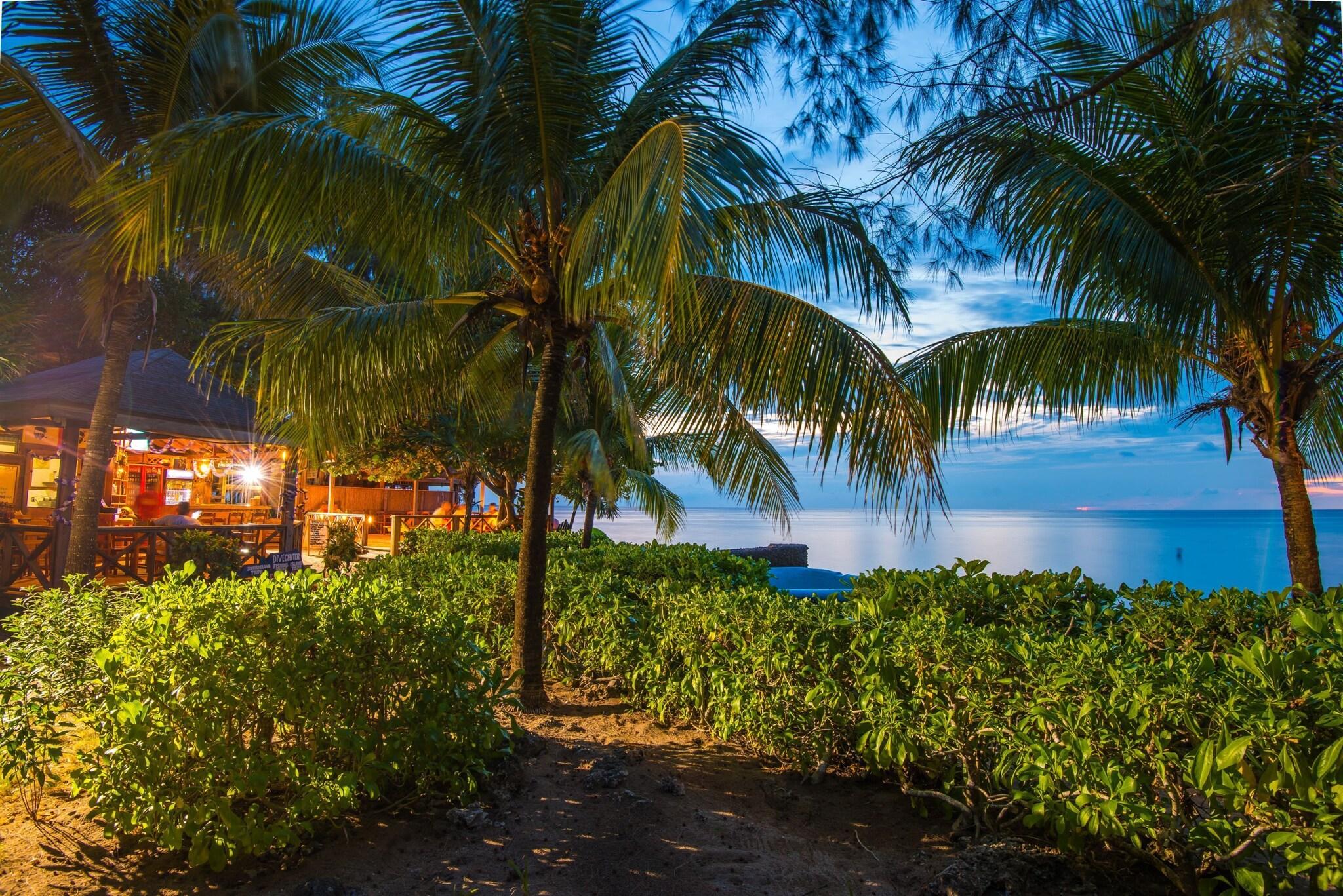 Bungalow Beach Front