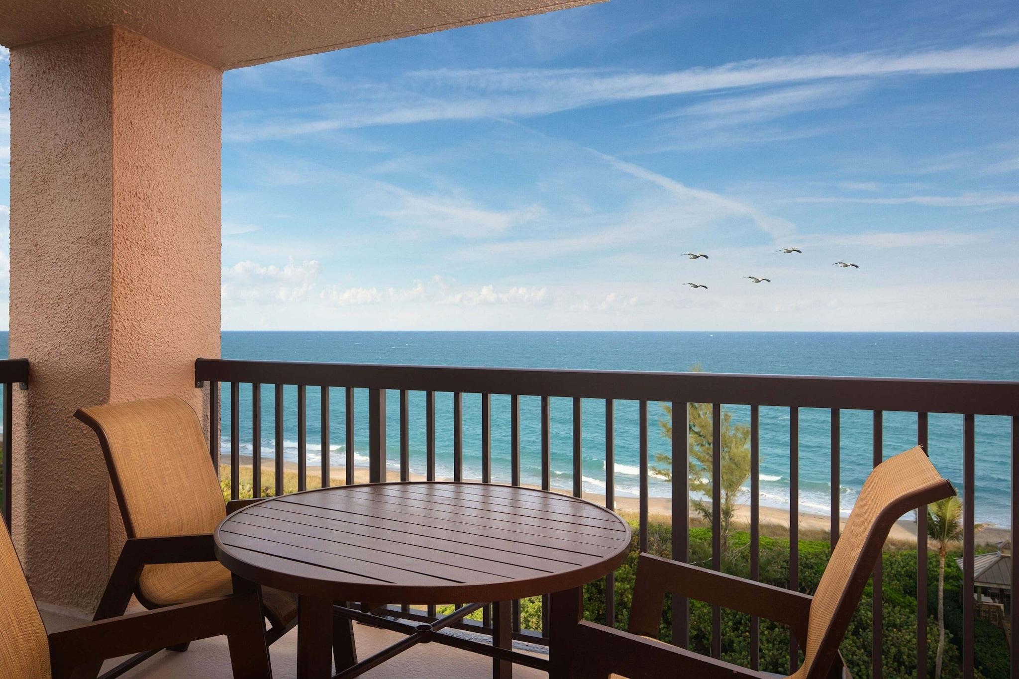 Villa Partial Ocean View Two Double Beds