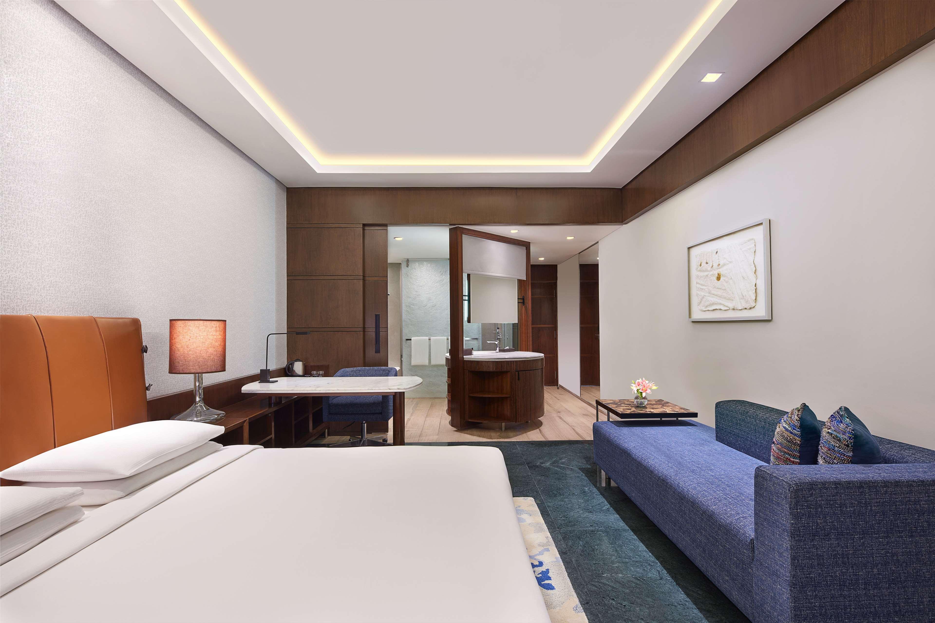 Double King Size Bed
