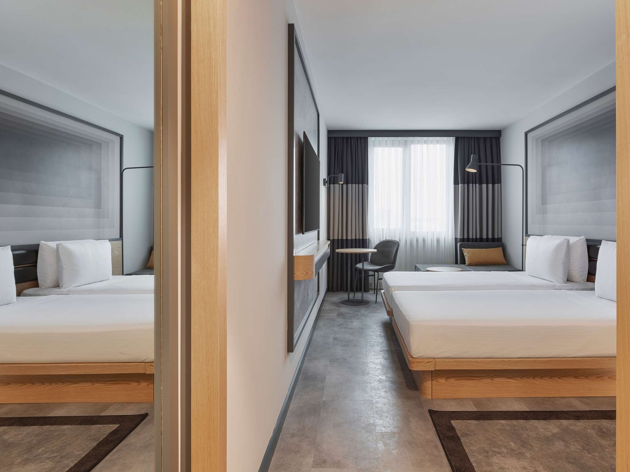 Twin Deluxe City View