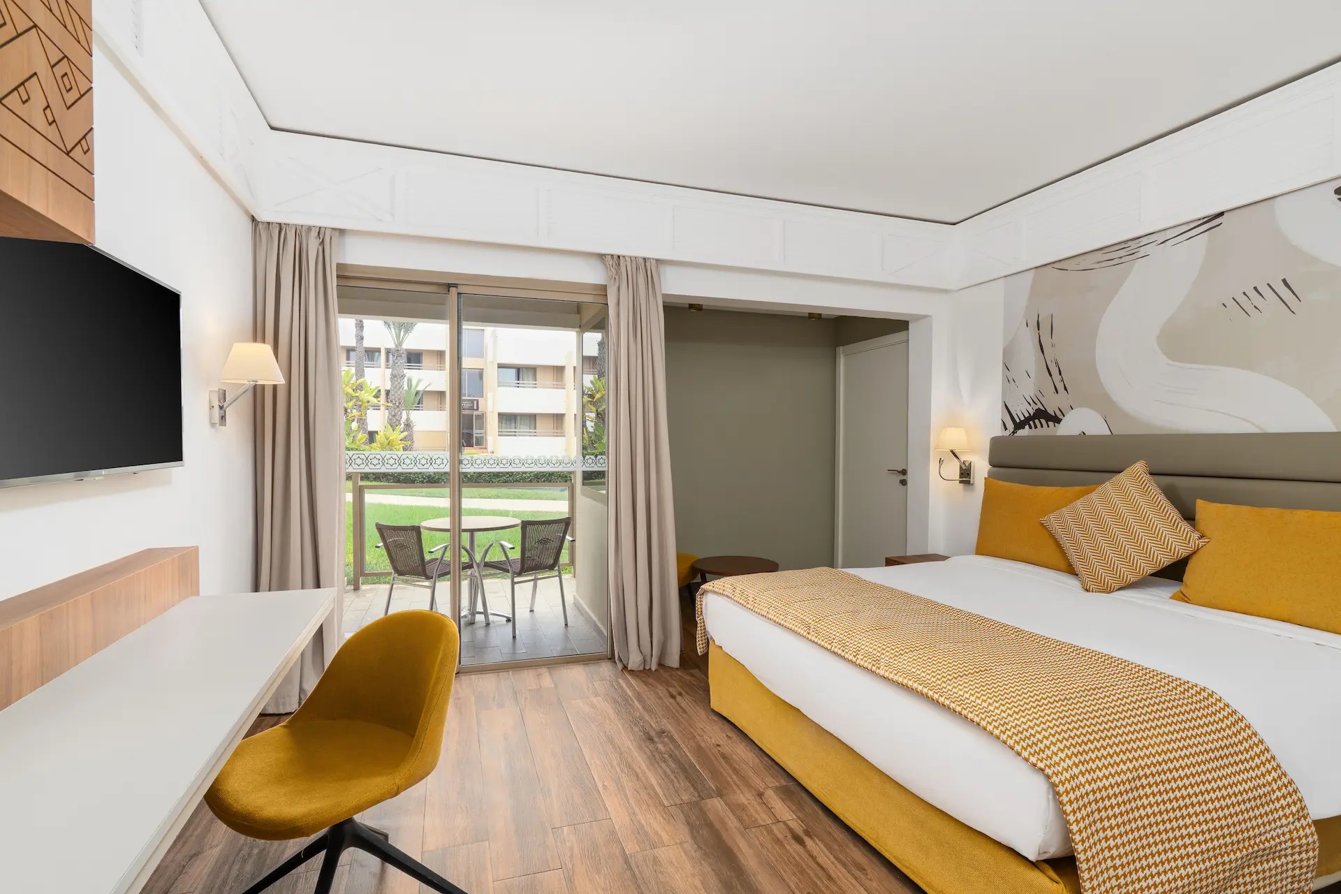 Double or Twin Standard