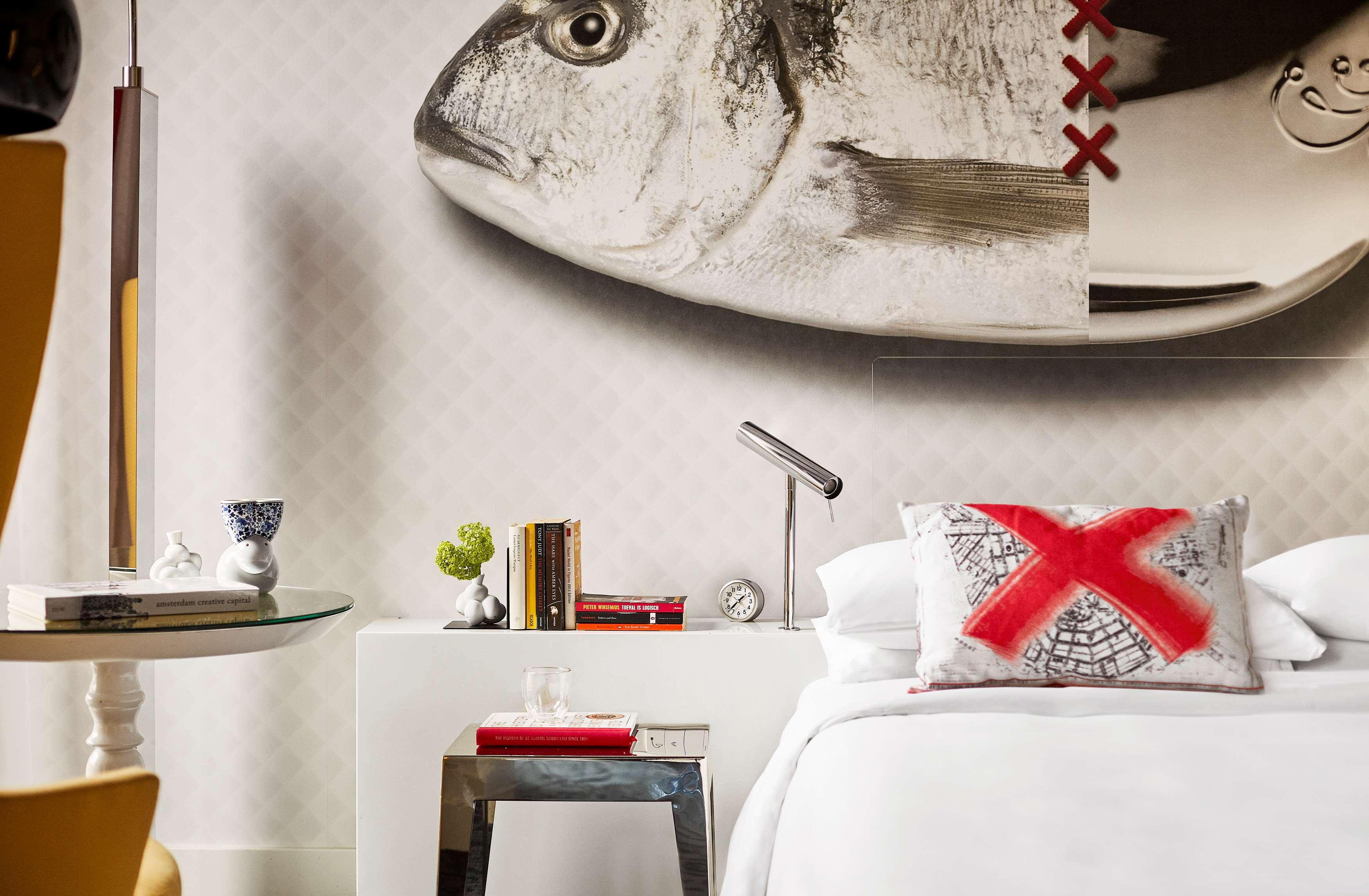 Double Queen Size Bed