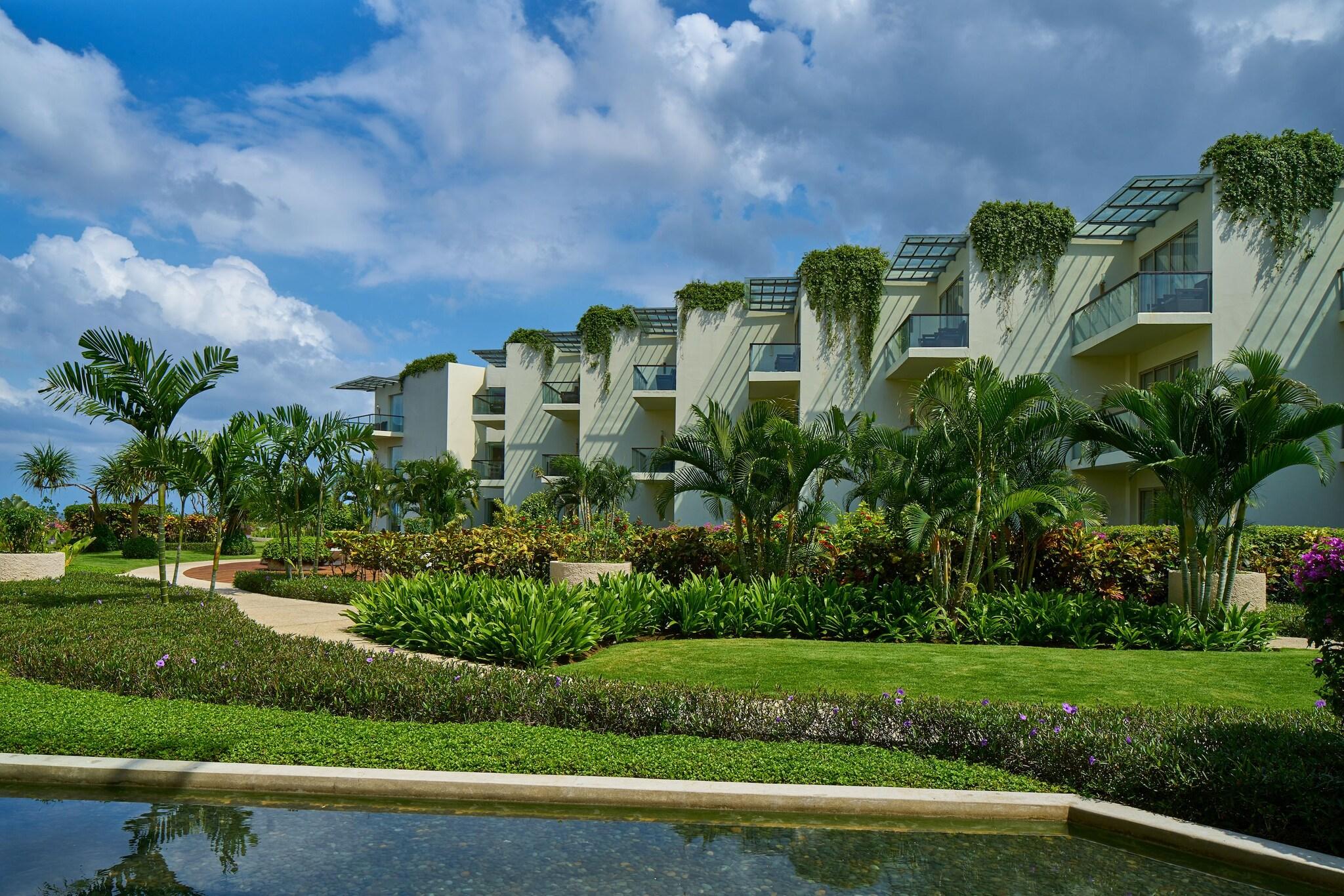 Quadruple Garden View with Balcony