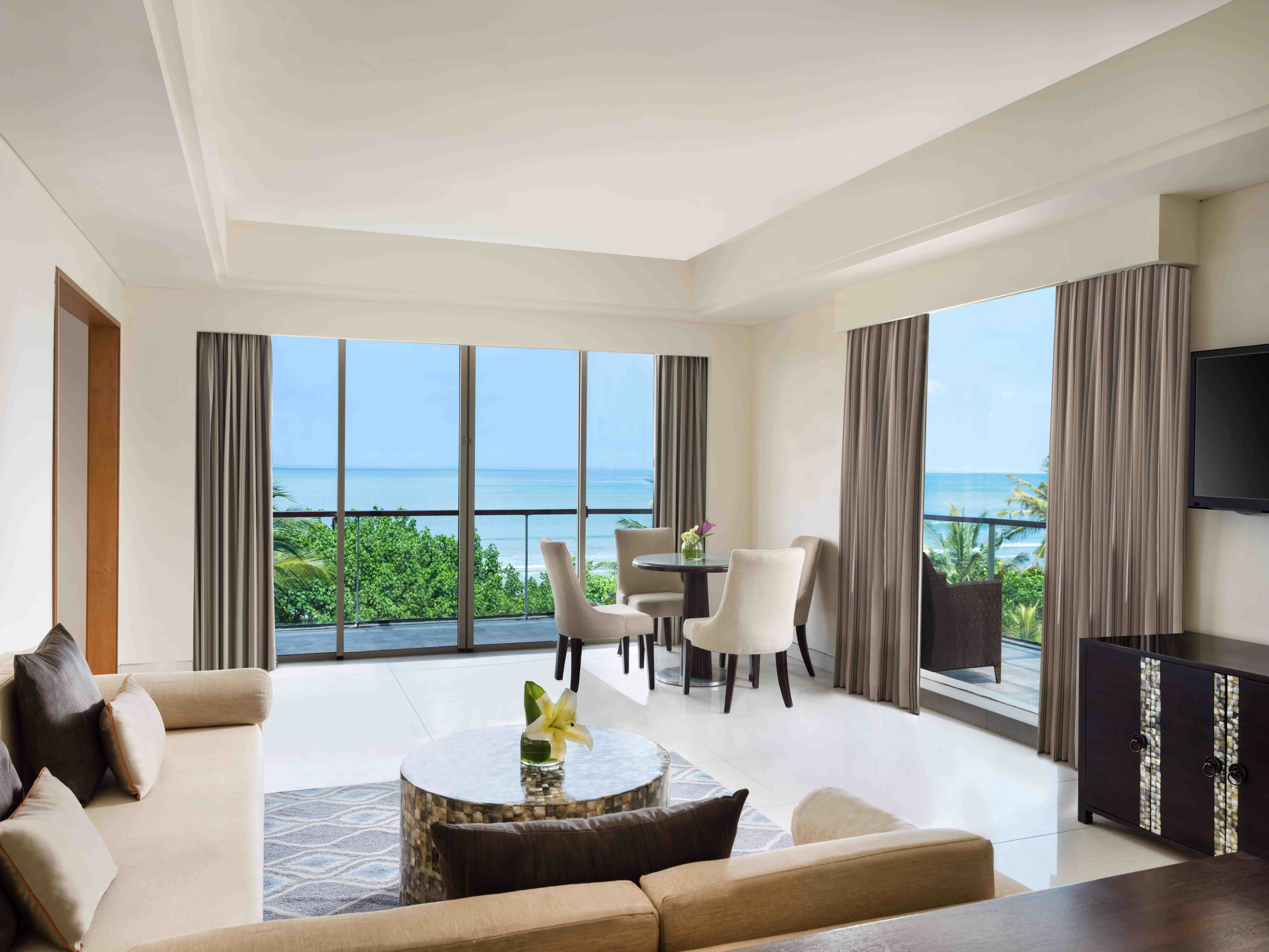 Suite Ocean Front