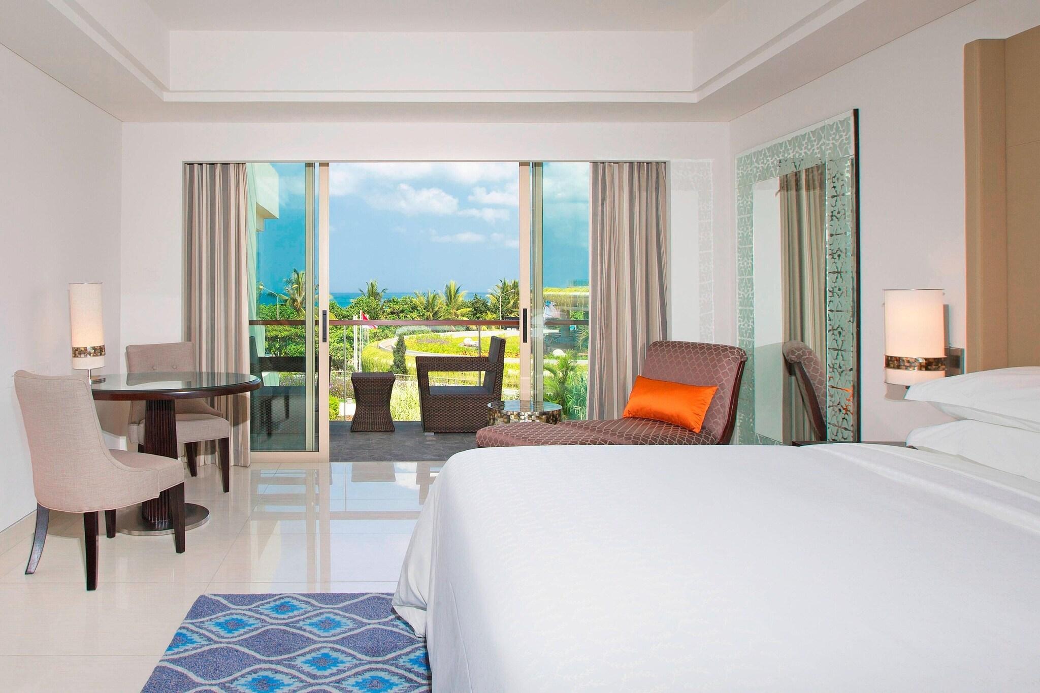 Double Ocean View King Bed