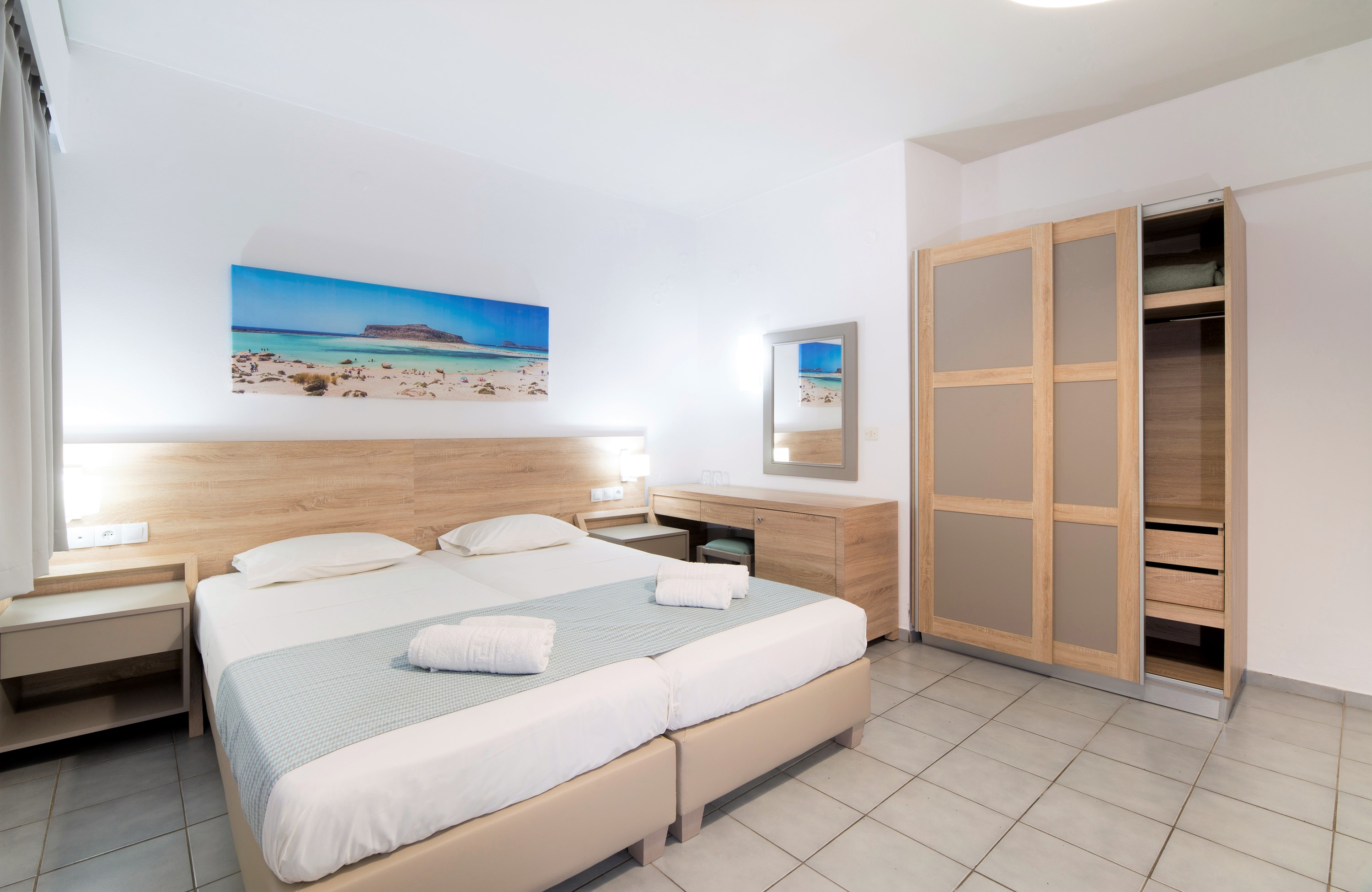 Double or Twin Standard